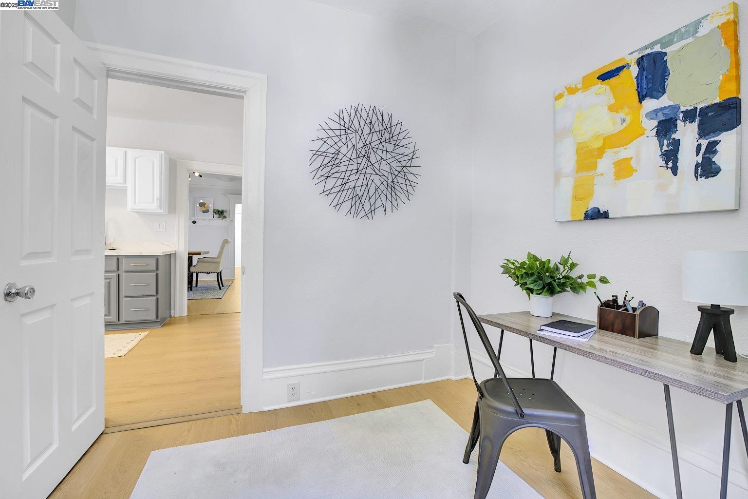 Detail Gallery Image 20 of 43 For 3034 Martin Luther King Jr Way, Oakland,  CA 94609 - 3 Beds | 2 Baths