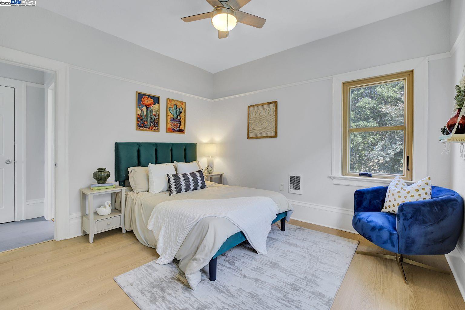 Detail Gallery Image 30 of 43 For 3034 Martin Luther King Jr Way, Oakland,  CA 94609 - 3 Beds | 2 Baths