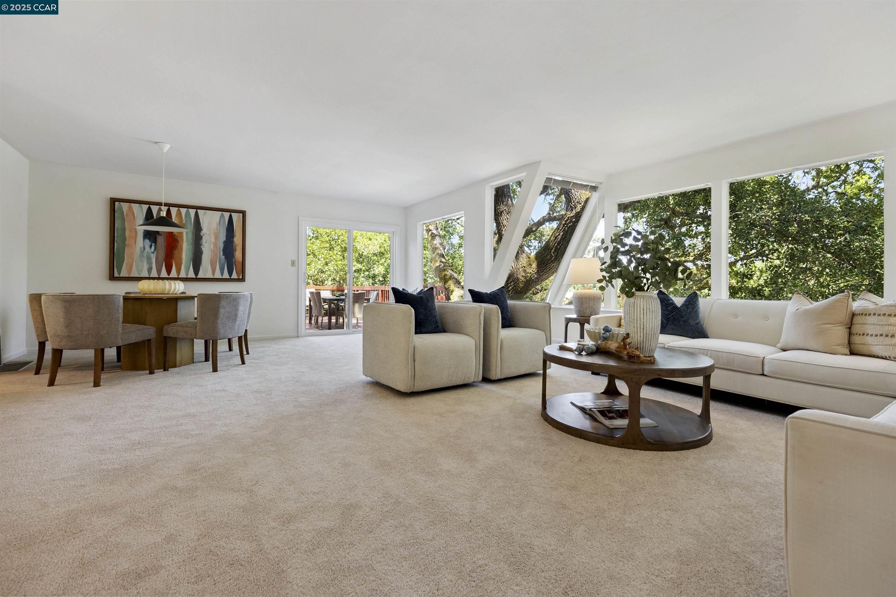 Detail Gallery Image 21 of 46 For 35 Claremont Ave, Orinda,  CA 94563 - 2 Beds | 2/1 Baths