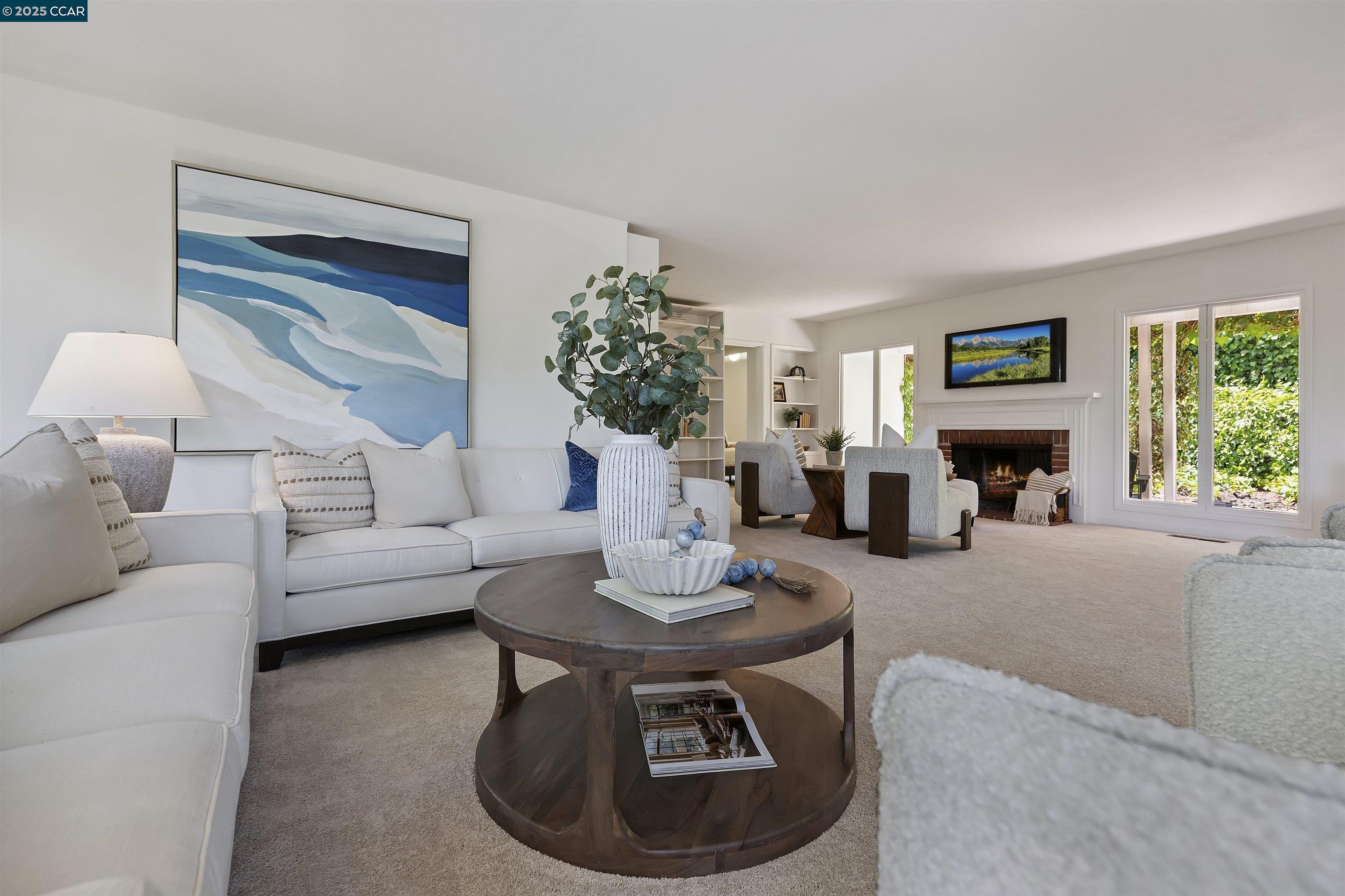 Detail Gallery Image 22 of 46 For 35 Claremont Ave, Orinda,  CA 94563 - 2 Beds | 2/1 Baths
