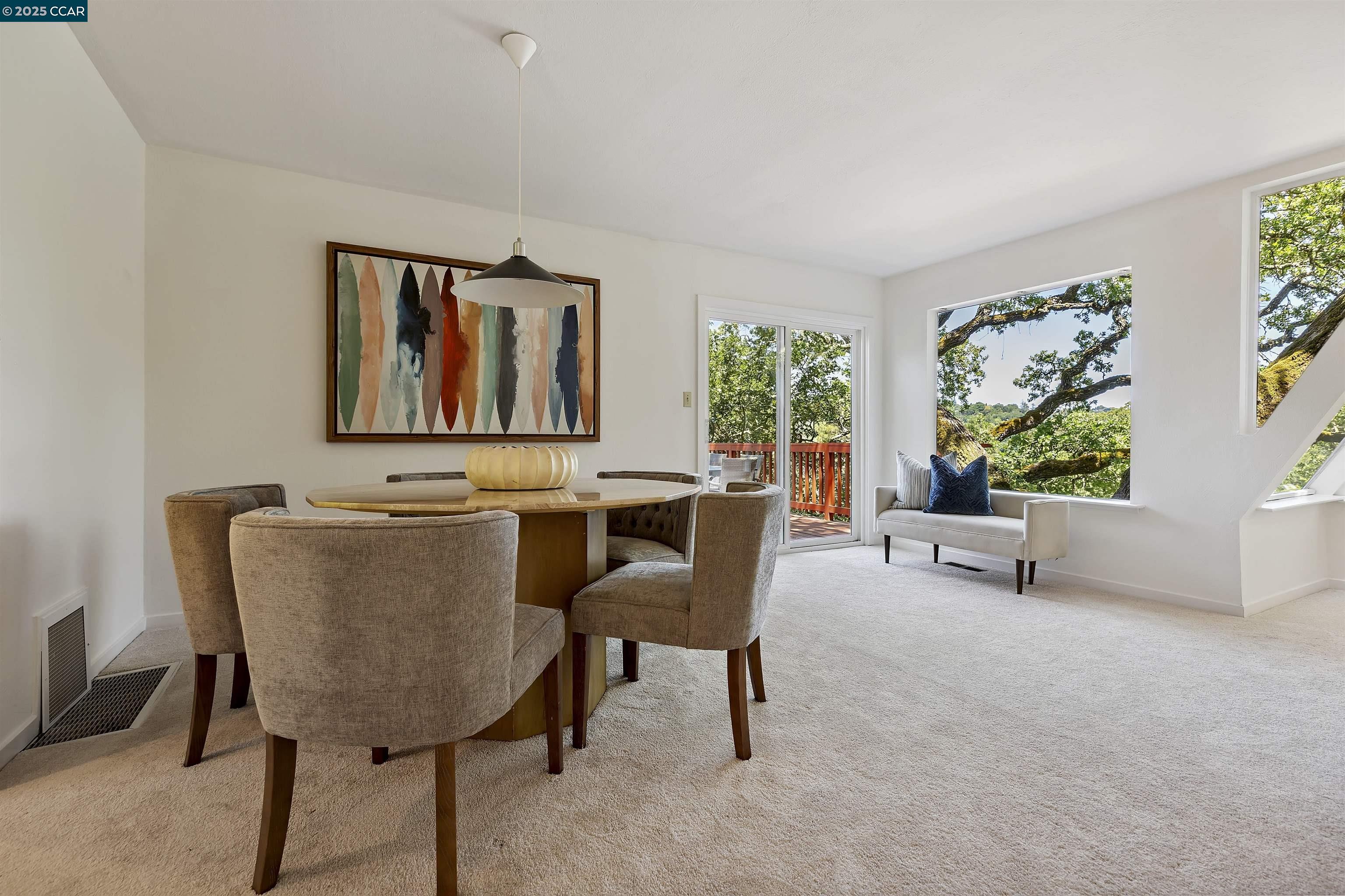 Detail Gallery Image 26 of 46 For 35 Claremont Ave, Orinda,  CA 94563 - 2 Beds | 2/1 Baths