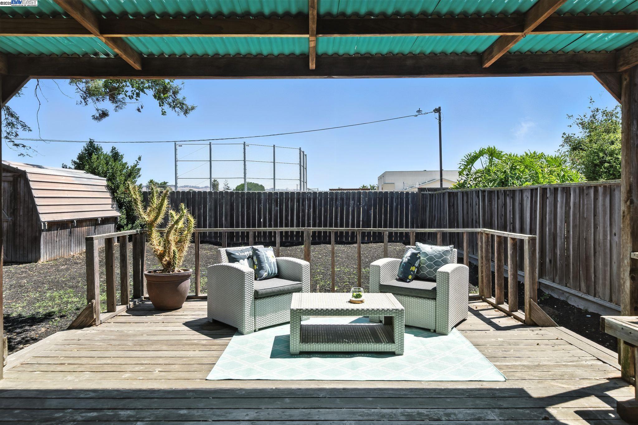 Detail Gallery Image 18 of 19 For 15740 via Sonata, San Lorenzo,  CA 94580 - 3 Beds | 2 Baths
