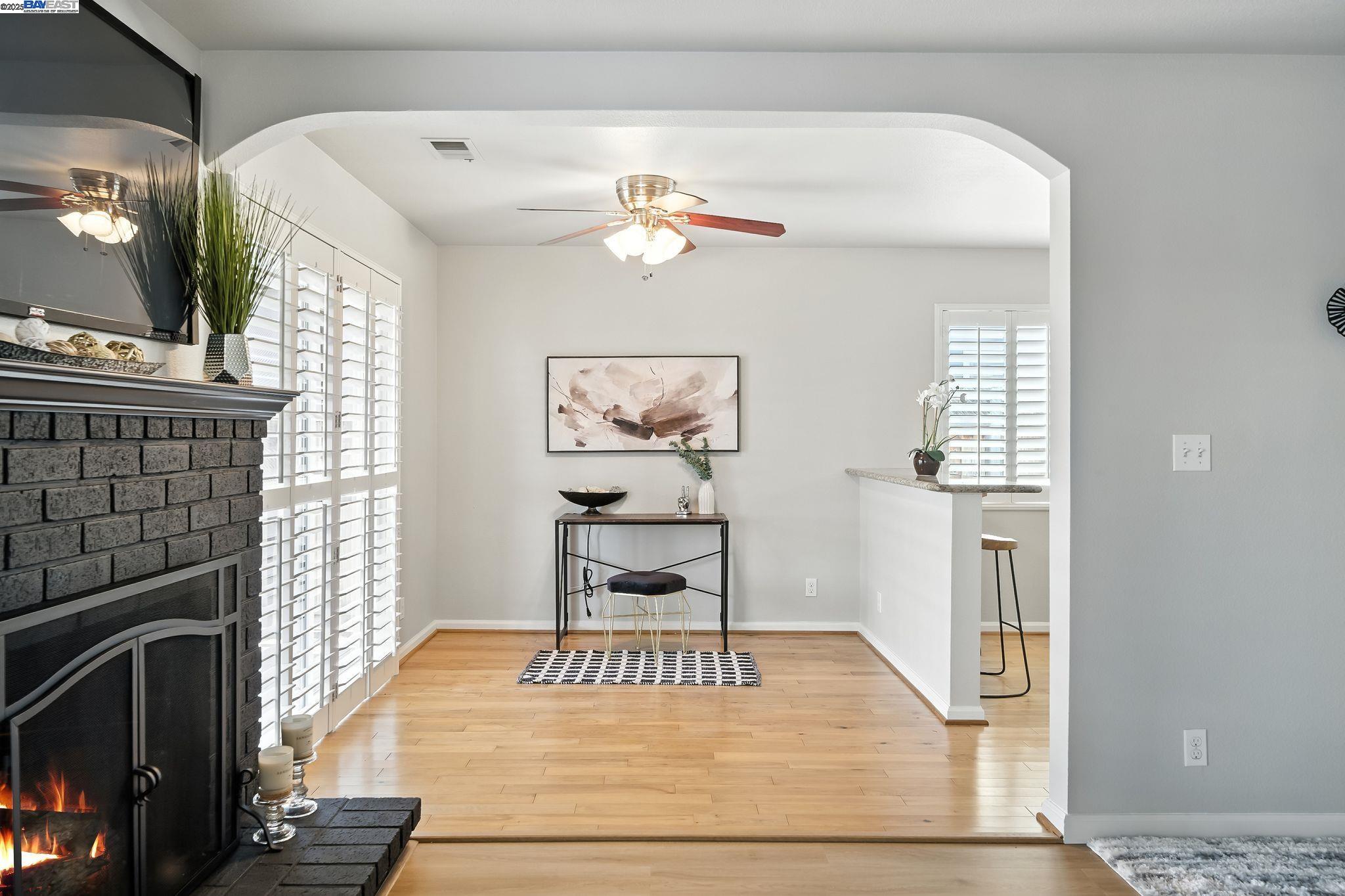Detail Gallery Image 6 of 19 For 15740 via Sonata, San Lorenzo,  CA 94580 - 3 Beds | 2 Baths