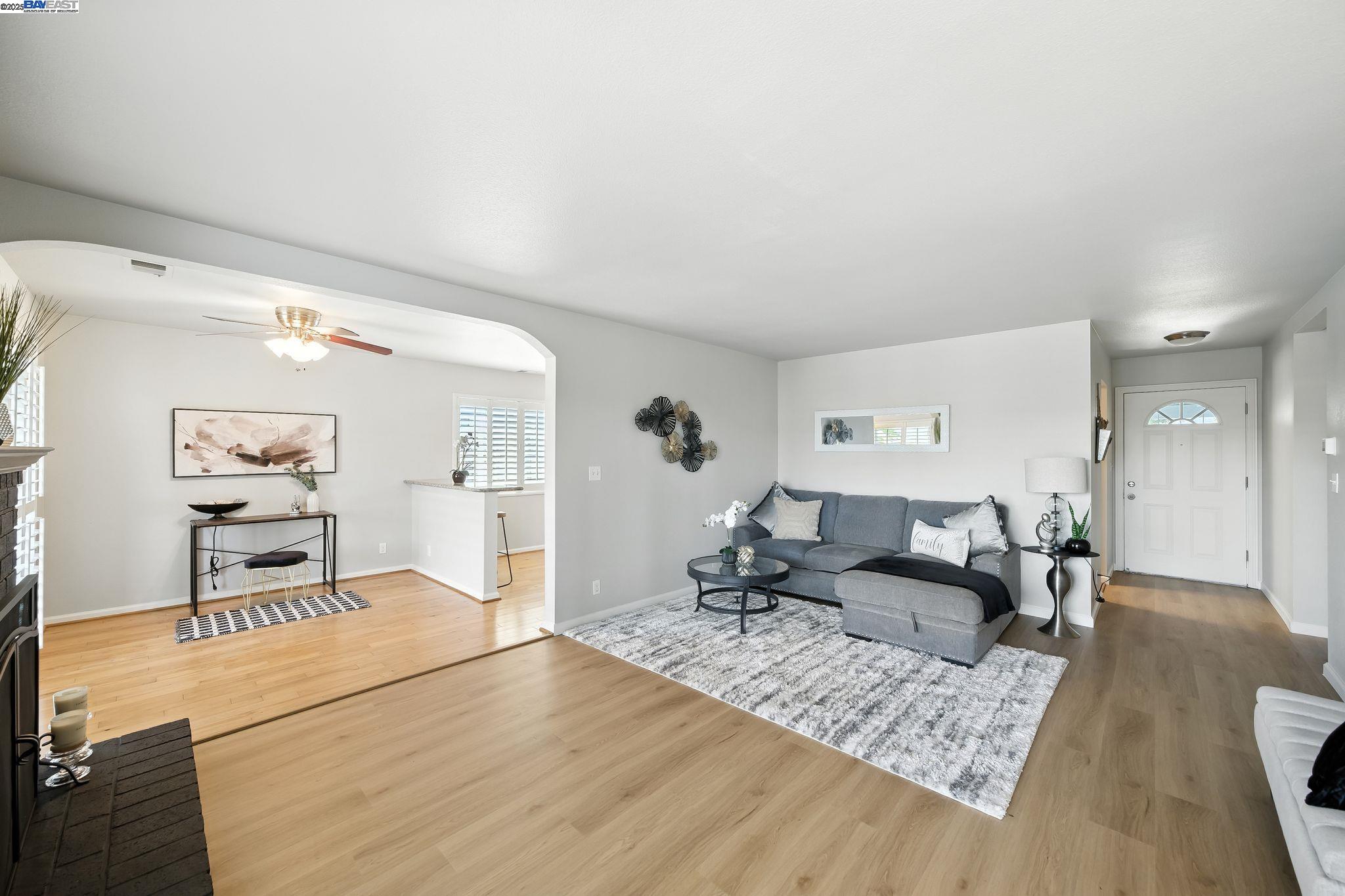 Detail Gallery Image 9 of 19 For 15740 via Sonata, San Lorenzo,  CA 94580 - 3 Beds | 2 Baths