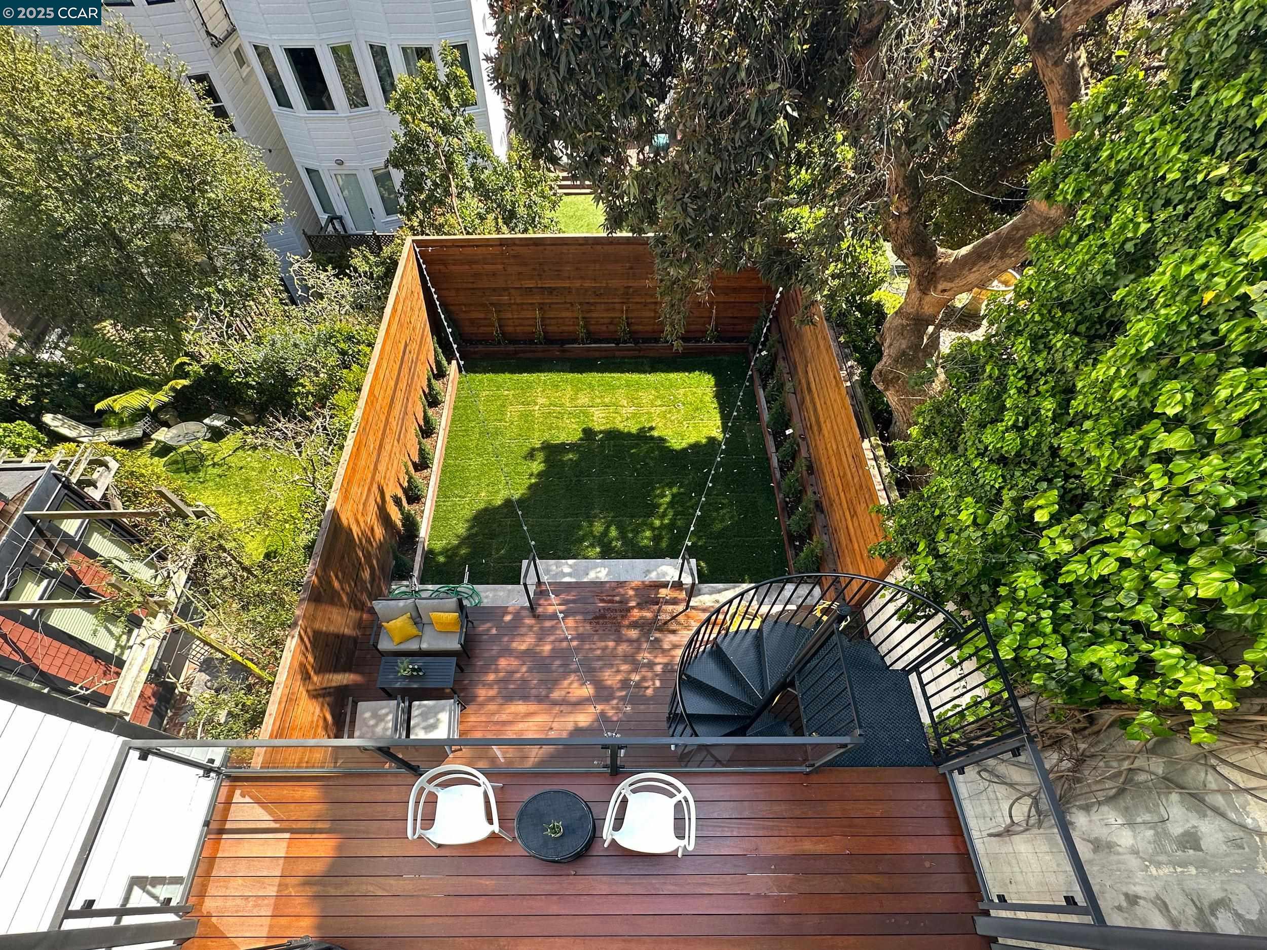 Detail Gallery Image 24 of 24 For 3169 Washington St, San Francisco,  CA 94115-0000 - 5 Beds | 5/2 Baths