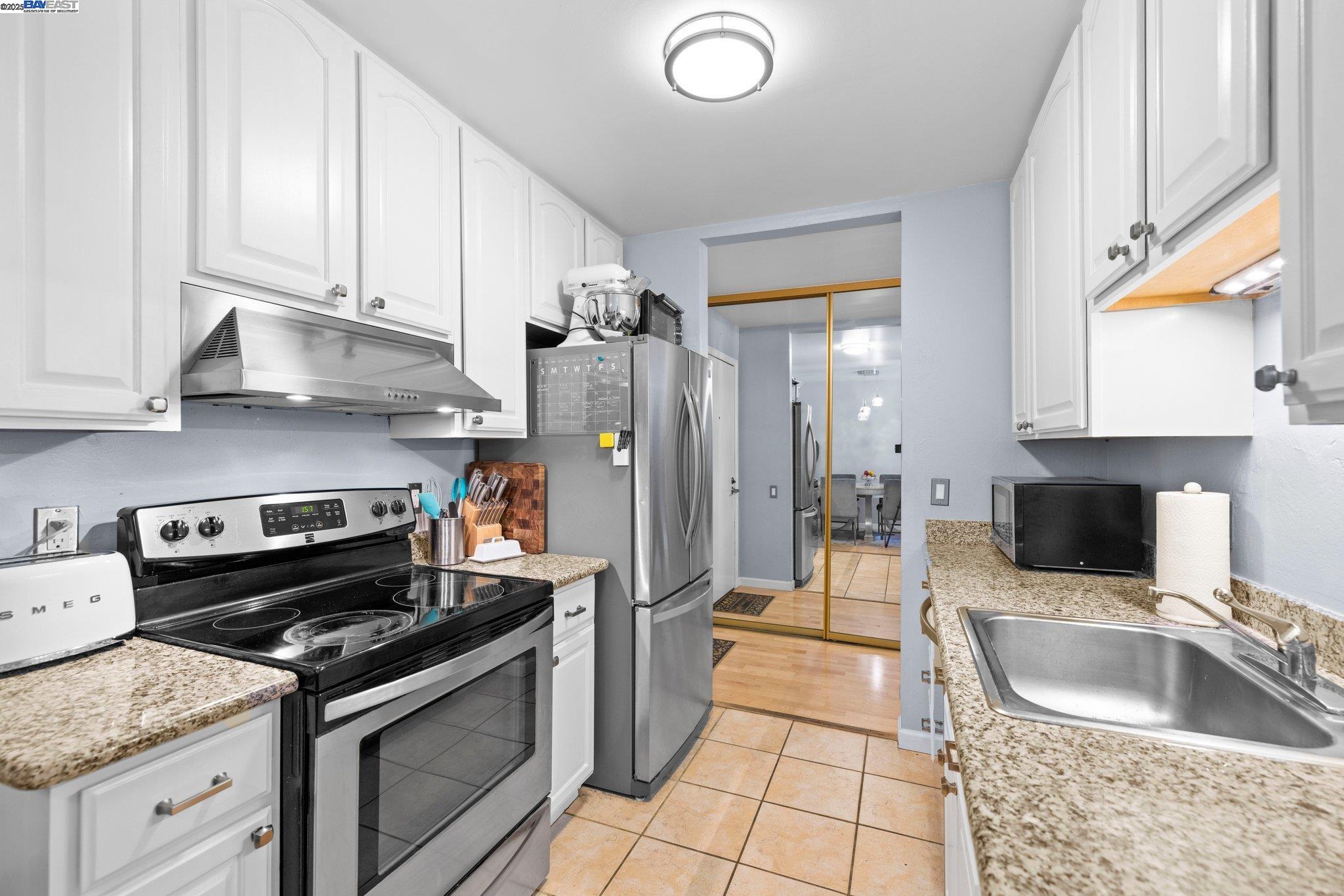 Detail Gallery Image 10 of 24 For 150 Pearl St #106,  Oakland,  CA 94611 - 1 Beds | 1 Baths
