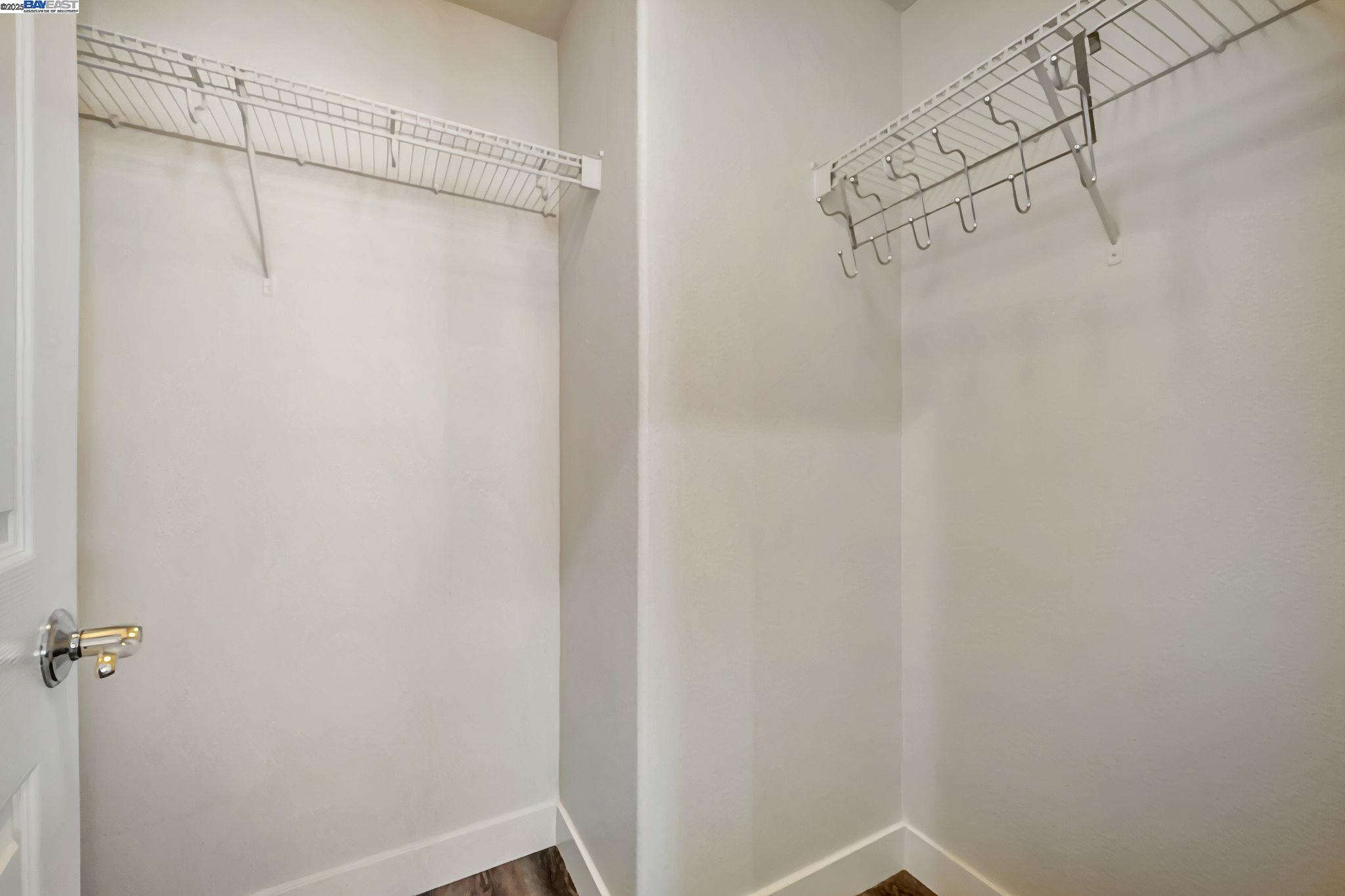 Photo #32: 41104330 Listing: Photo #32