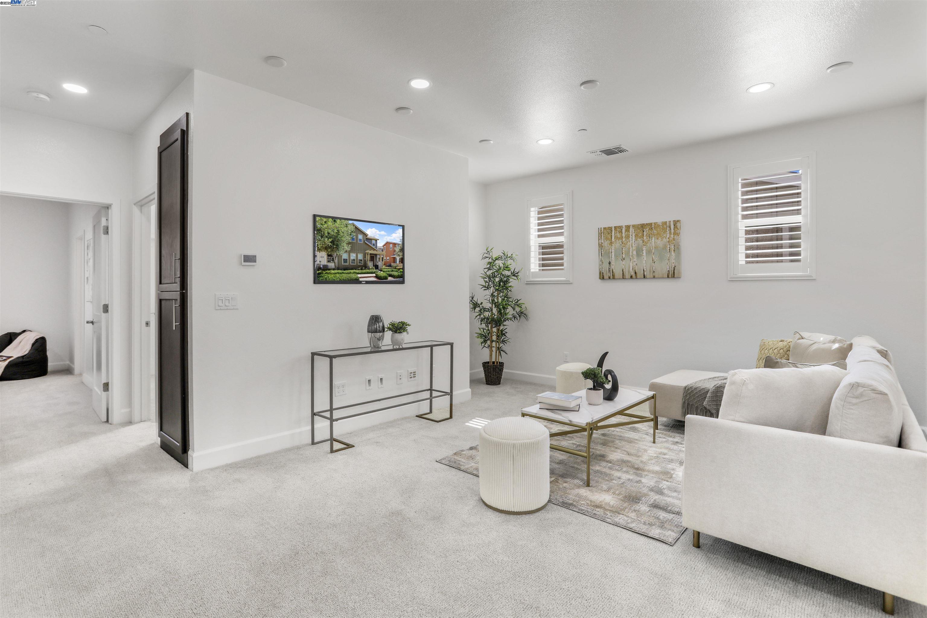 Detail Gallery Image 20 of 44 For 253 Fennel Way, Livermore,  CA 94551 - 4 Beds | 3 Baths
