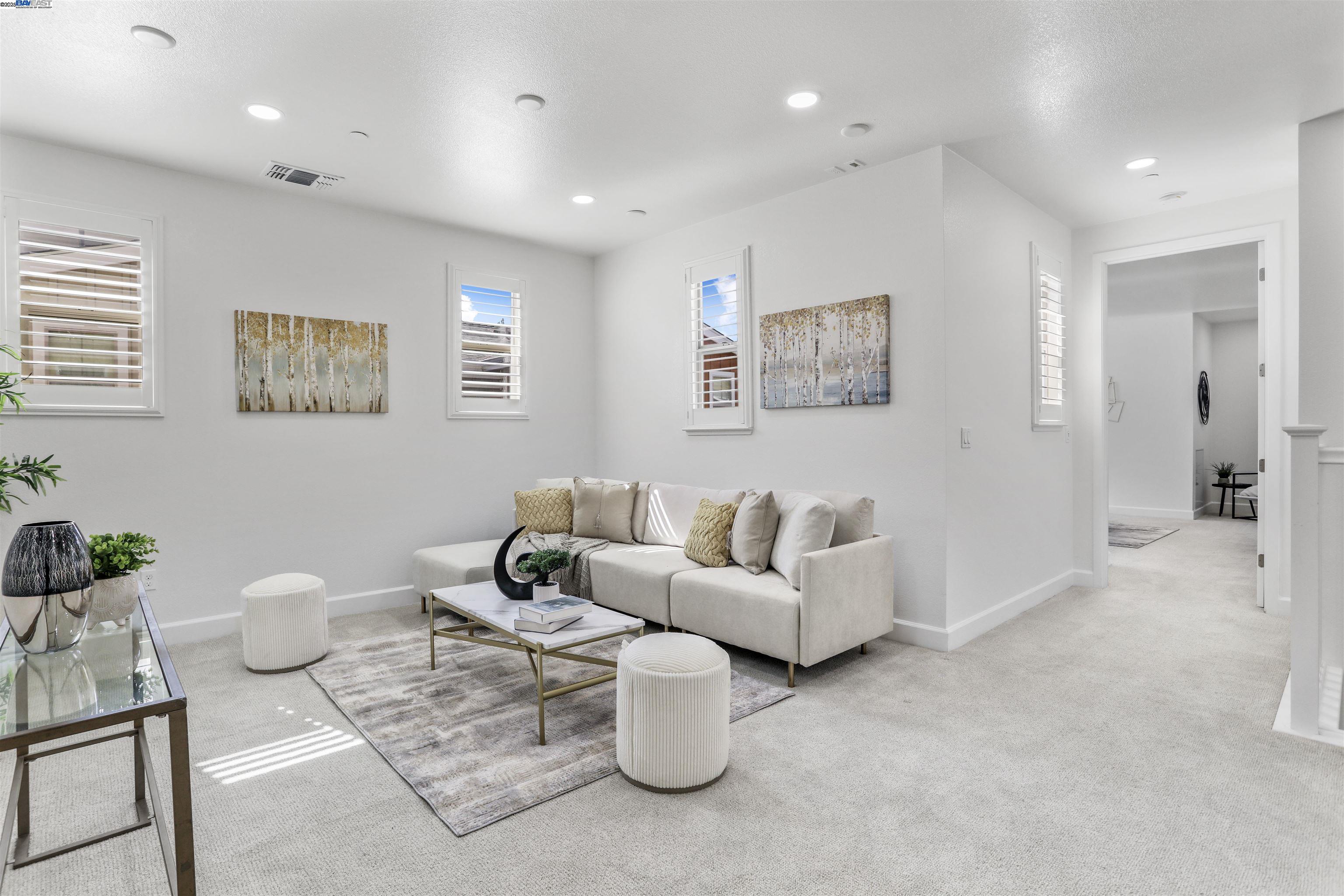 Detail Gallery Image 21 of 44 For 253 Fennel Way, Livermore,  CA 94551 - 4 Beds | 3 Baths