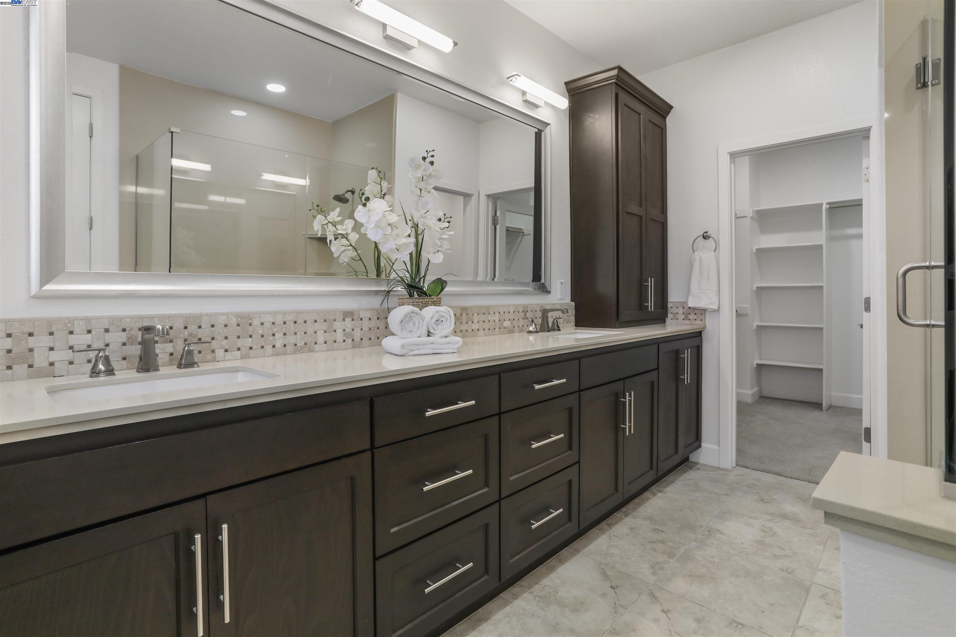 Detail Gallery Image 25 of 44 For 253 Fennel Way, Livermore,  CA 94551 - 4 Beds | 3 Baths