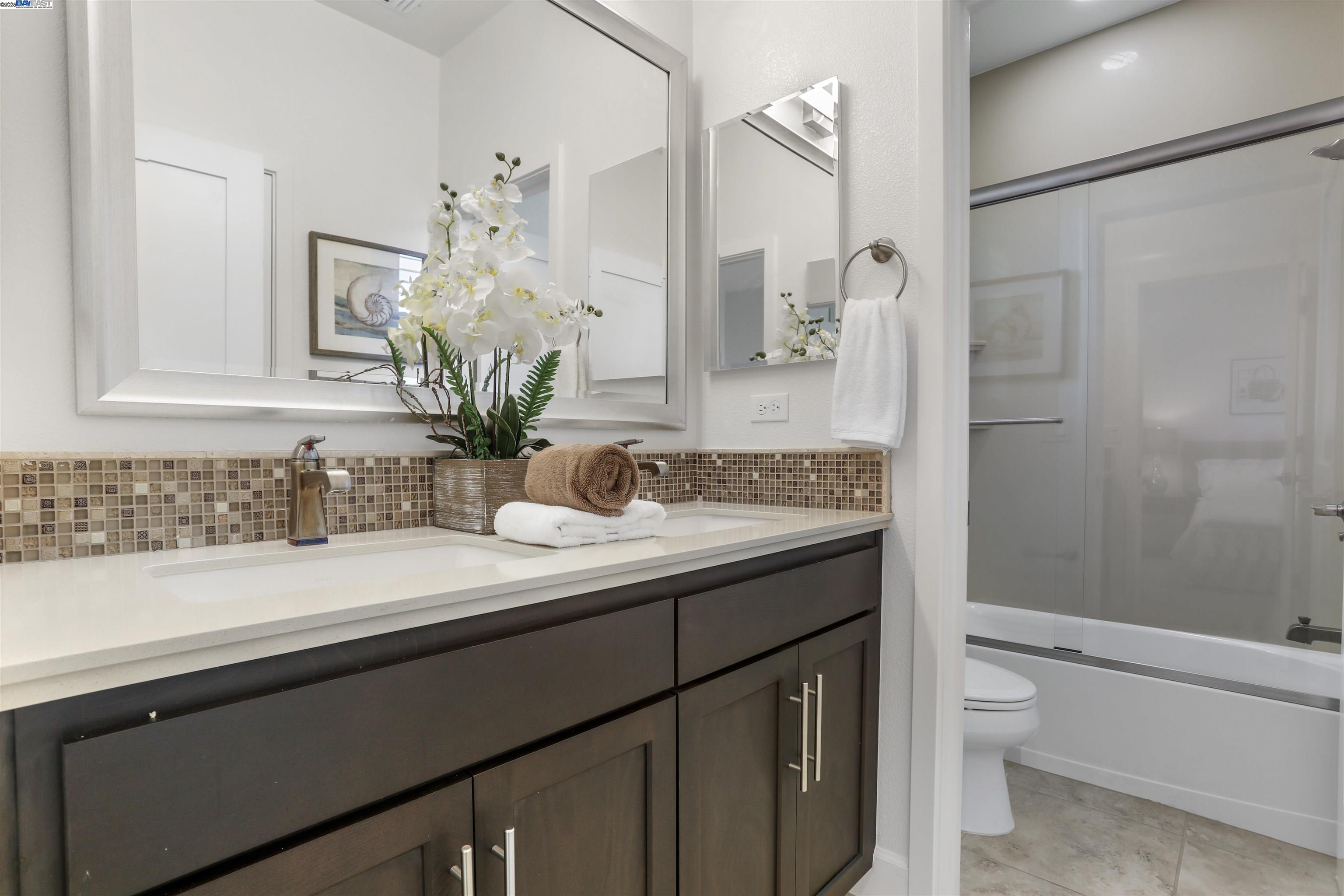Detail Gallery Image 33 of 44 For 253 Fennel Way, Livermore,  CA 94551 - 4 Beds | 3 Baths