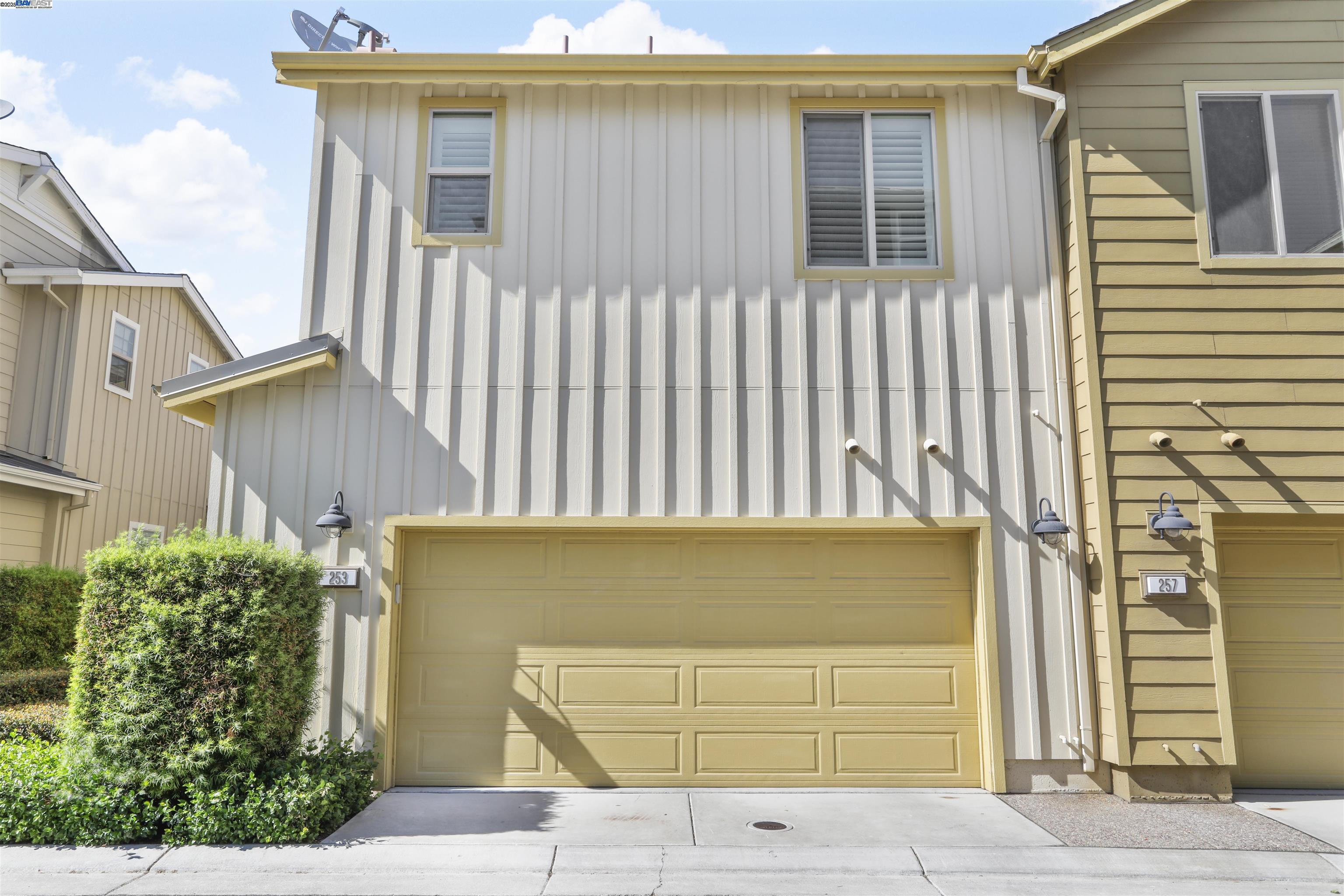 Detail Gallery Image 38 of 44 For 253 Fennel Way, Livermore,  CA 94551 - 4 Beds | 3 Baths