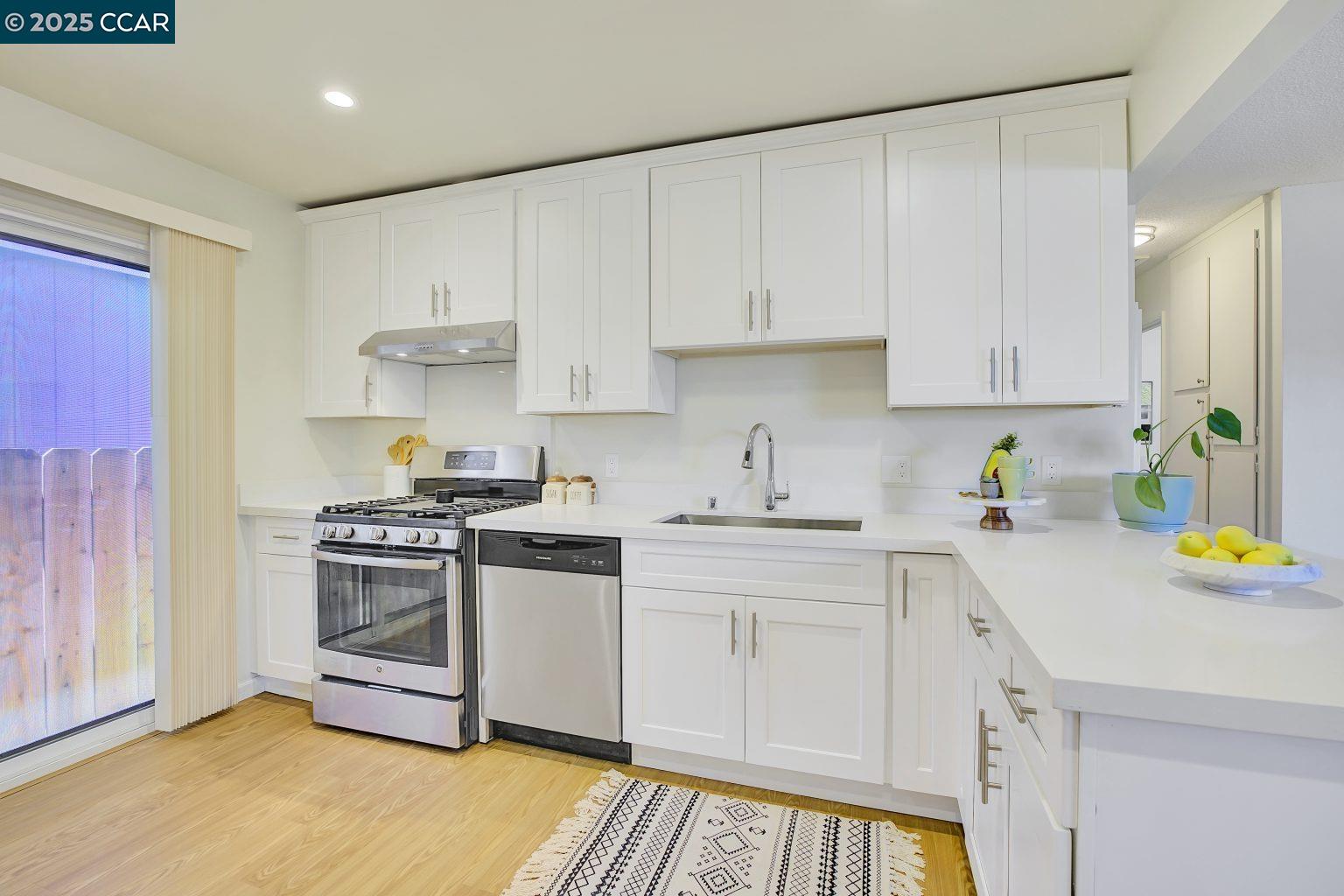 Detail Gallery Image 13 of 34 For 1601 17th St, San Pablo,  CA 94806 - 2 Beds | 1 Baths