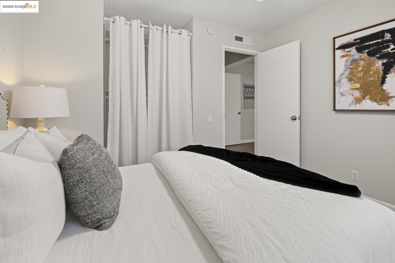 Detail Gallery Image 24 of 35 For 5419 Colony Green Dr, San Jose,  CA 95123 - 2 Beds | 1 Baths