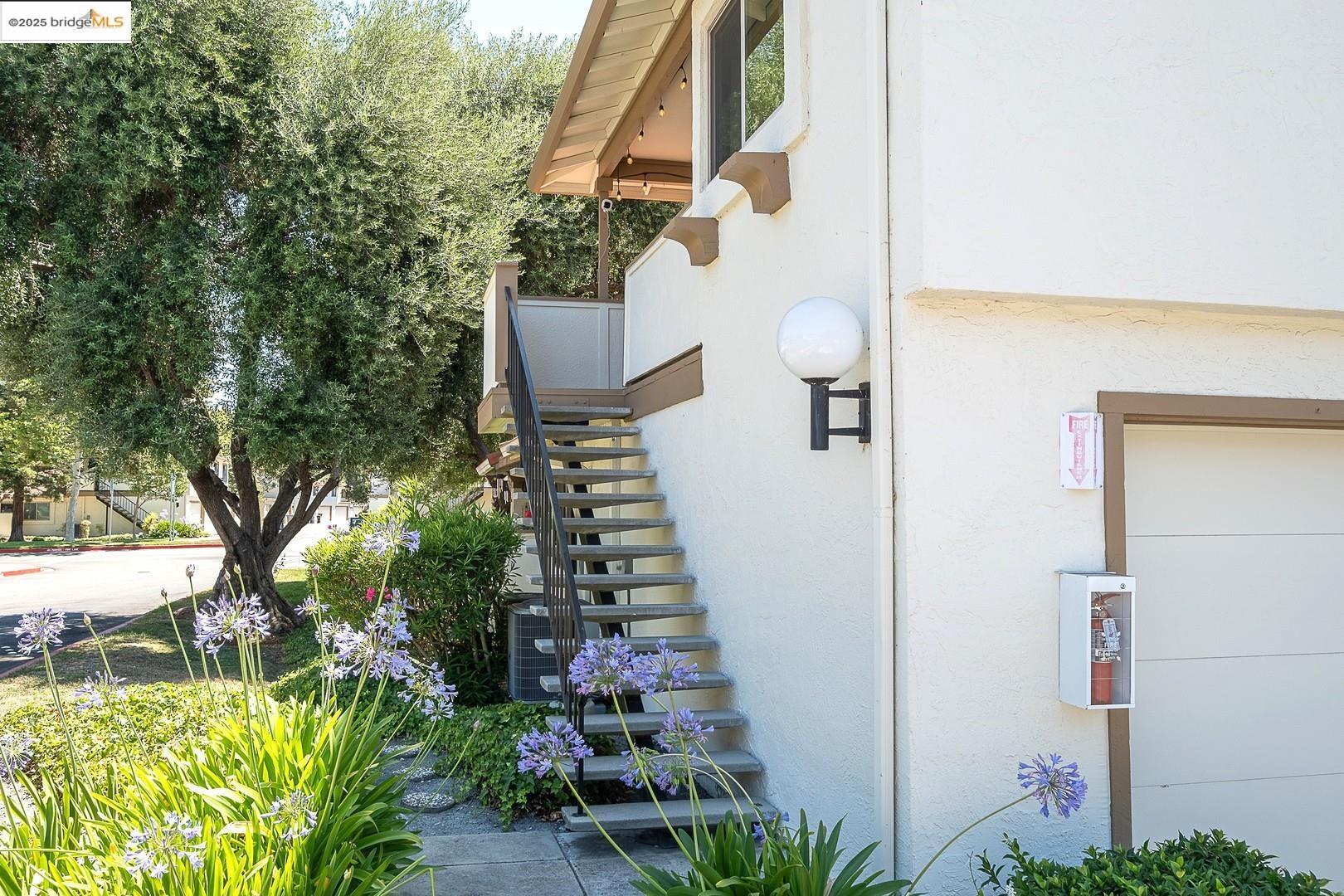 Detail Gallery Image 26 of 35 For 5419 Colony Green Dr, San Jose,  CA 95123 - 2 Beds | 1 Baths