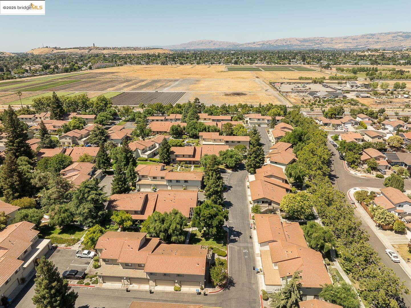Detail Gallery Image 33 of 35 For 5419 Colony Green Dr, San Jose,  CA 95123 - 2 Beds | 1 Baths