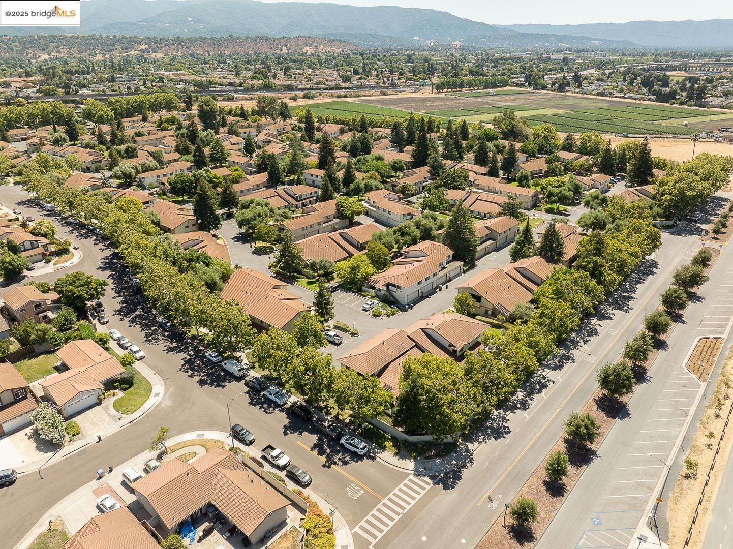Detail Gallery Image 34 of 35 For 5419 Colony Green Dr, San Jose,  CA 95123 - 2 Beds | 1 Baths