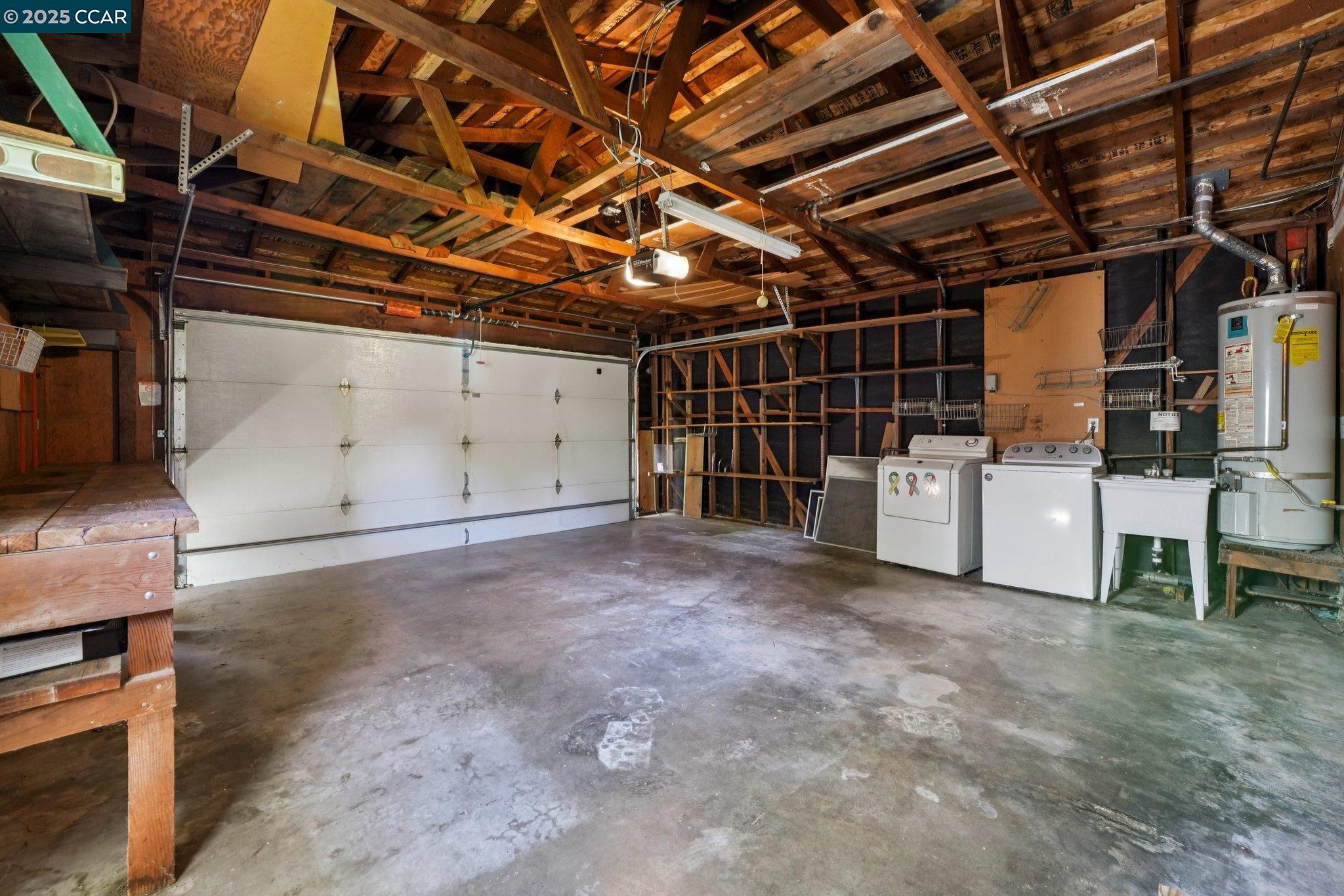 Detail Gallery Image 43 of 55 For 2128 Trinity Ct, Martinez,  CA 94553 - 3 Beds | 2 Baths