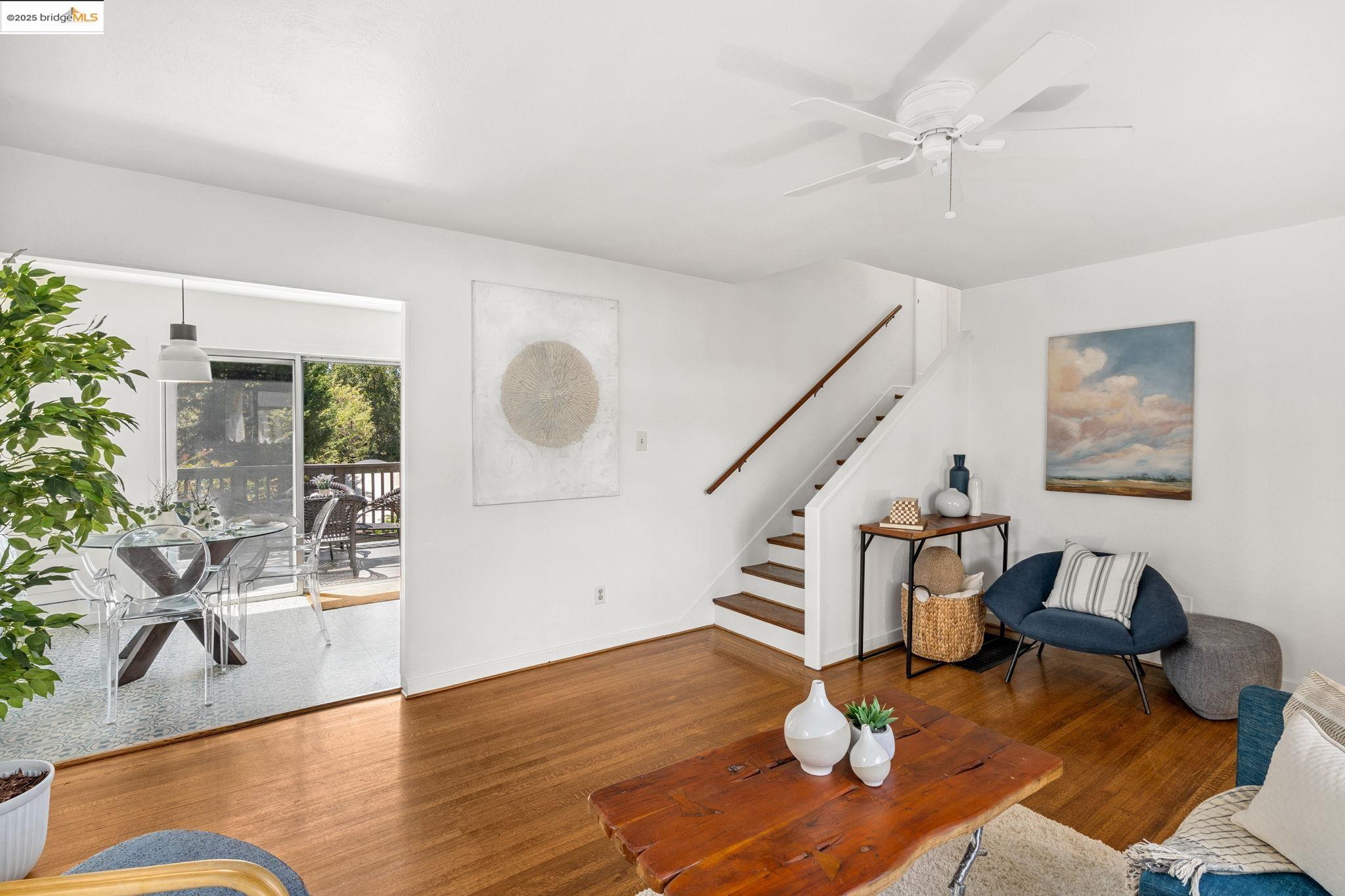 Detail Gallery Image 5 of 30 For 4084 Lambert Rd, El Sobrante,  CA 94803 - 2 Beds | 1 Baths