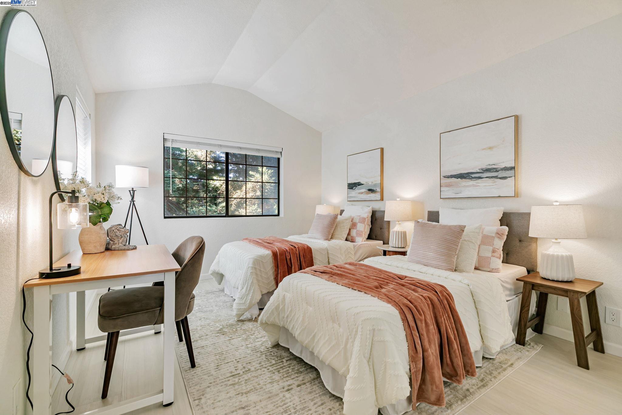 Detail Gallery Image 15 of 42 For 636 Praderia Cir, Fremont,  CA 94539 - 2 Beds | 2/1 Baths