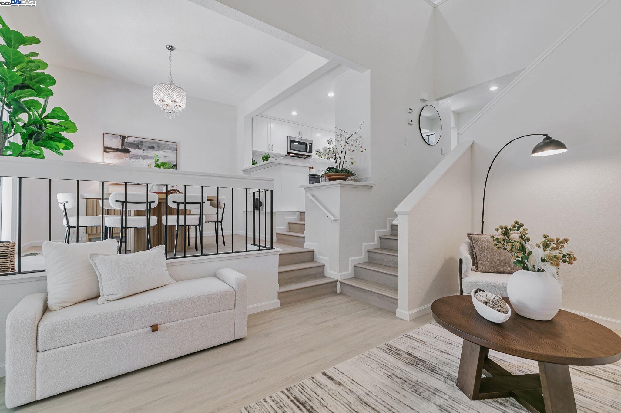 Detail Gallery Image 5 of 42 For 636 Praderia Cir, Fremont,  CA 94539 - 2 Beds | 2/1 Baths