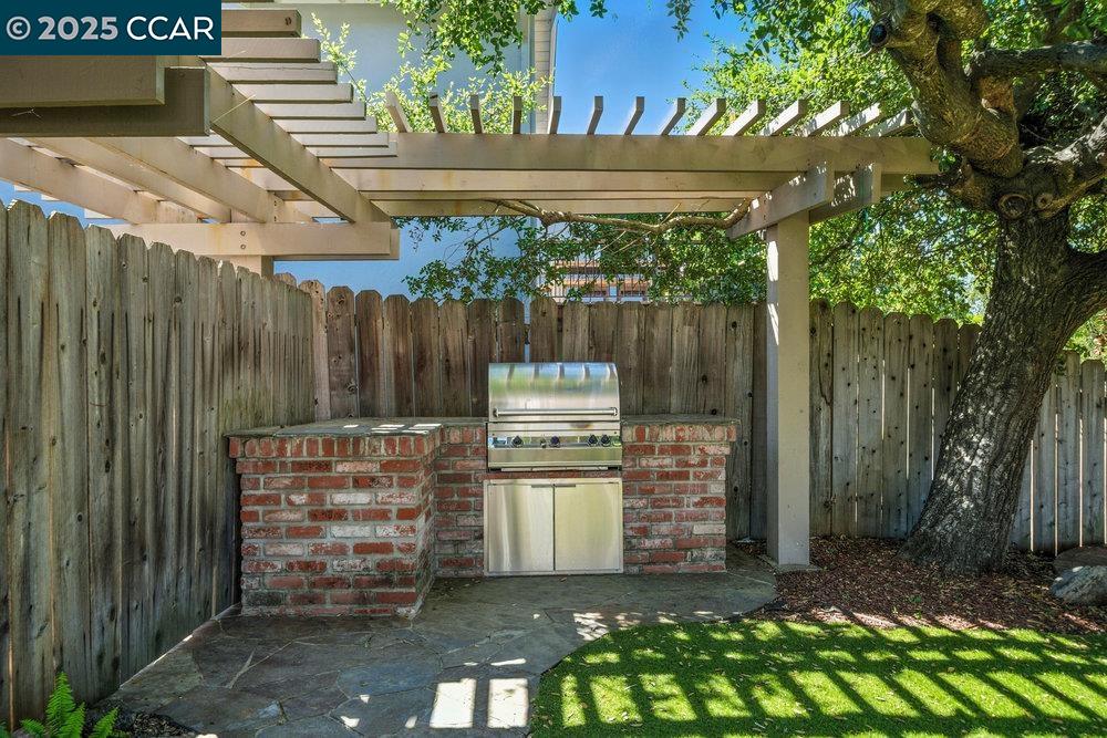 Detail Gallery Image 45 of 60 For 3310 Sweet Dr, Lafayette,  CA 94549 - 4 Beds | 3 Baths