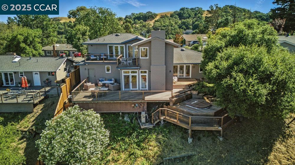 Detail Gallery Image 48 of 60 For 3310 Sweet Dr, Lafayette,  CA 94549 - 4 Beds | 3 Baths
