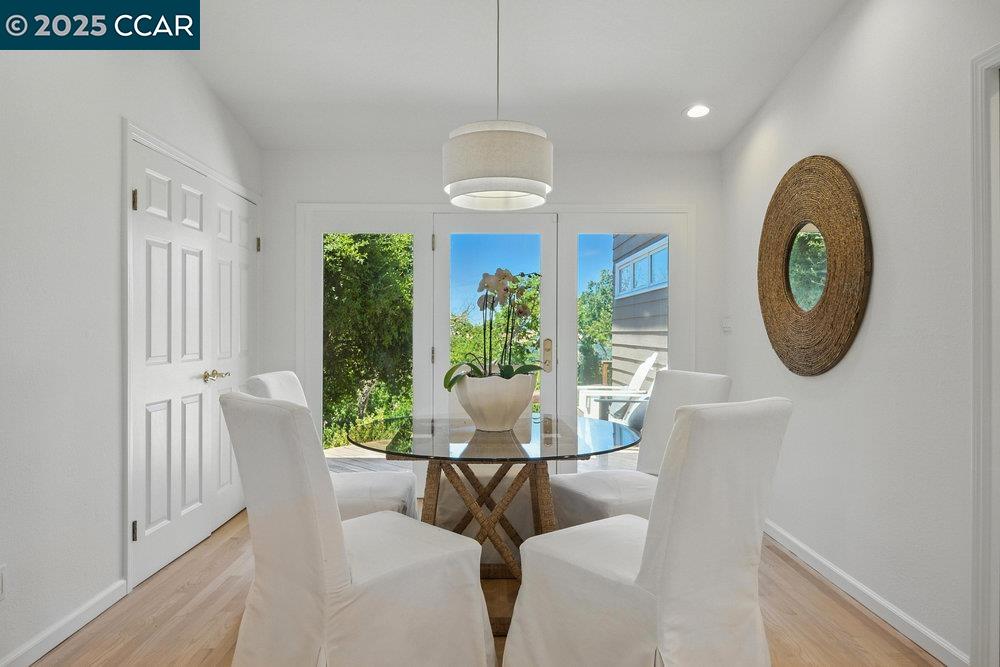 Detail Gallery Image 9 of 60 For 3310 Sweet Dr, Lafayette,  CA 94549 - 4 Beds | 3 Baths