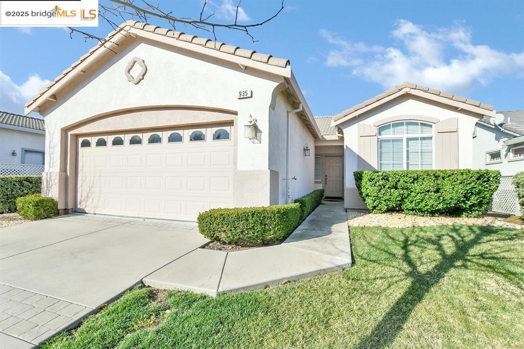 Detail Gallery Image 1 of 19 For 935 Centennial Dr, Brentwood,  CA 94513 - 2 Beds | 2 Baths