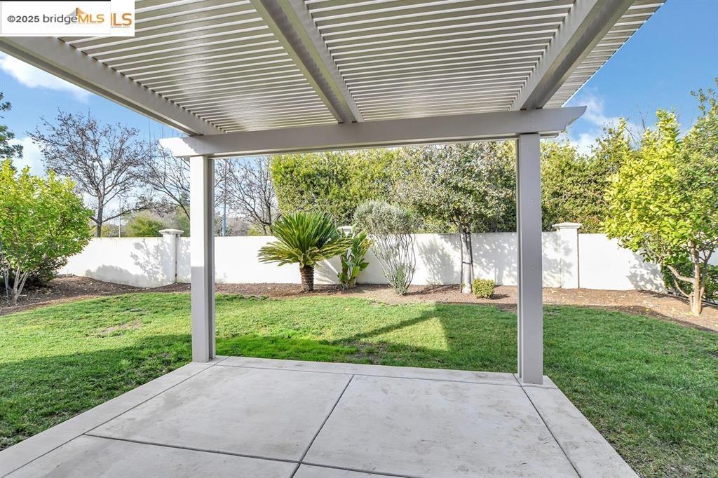 Detail Gallery Image 14 of 19 For 935 Centennial Dr, Brentwood,  CA 94513 - 2 Beds | 2 Baths