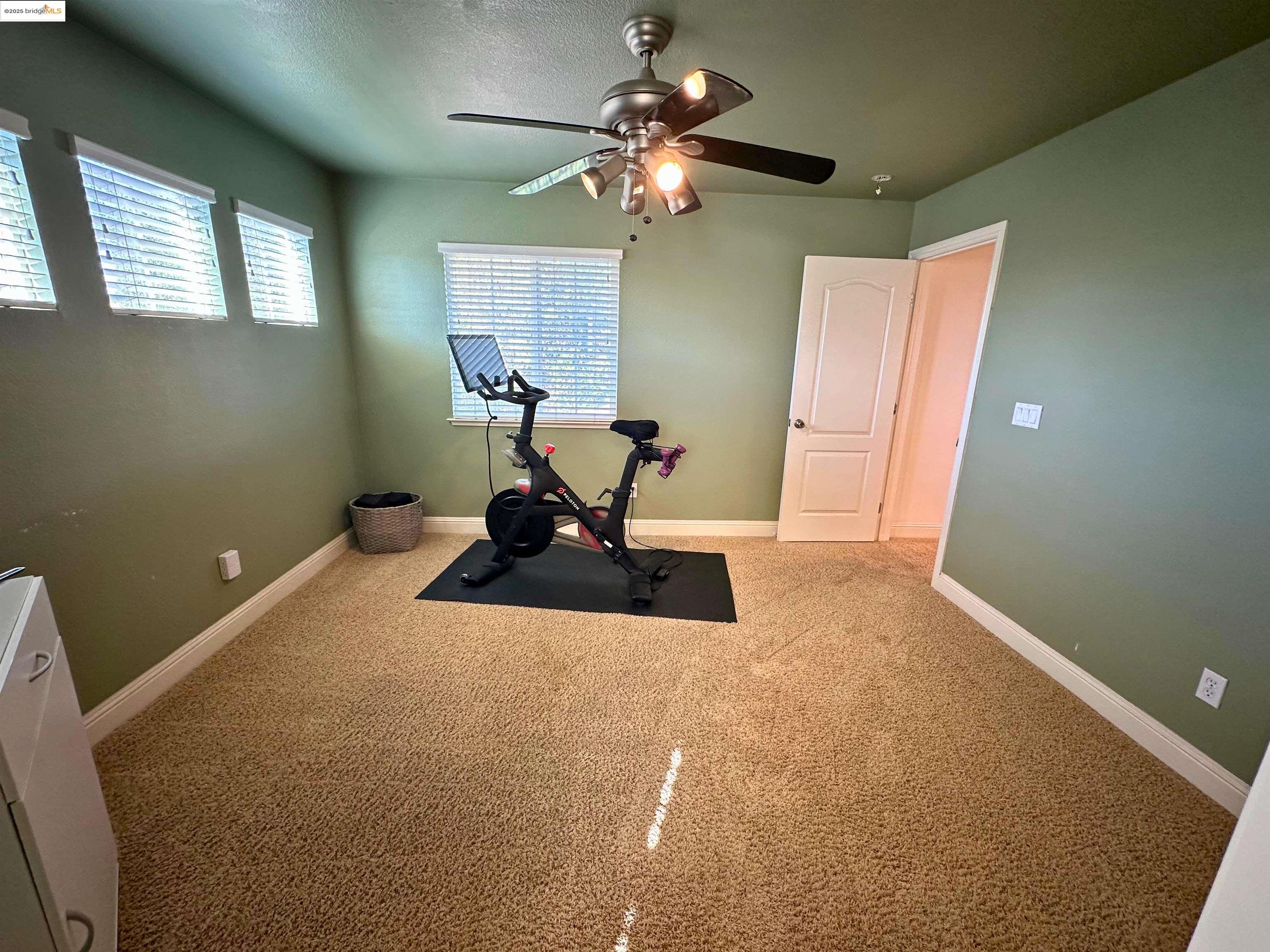 Detail Gallery Image 41 of 52 For 1327 Remington Ct, Tracy,  CA 95377 - 5 Beds | 4 Baths