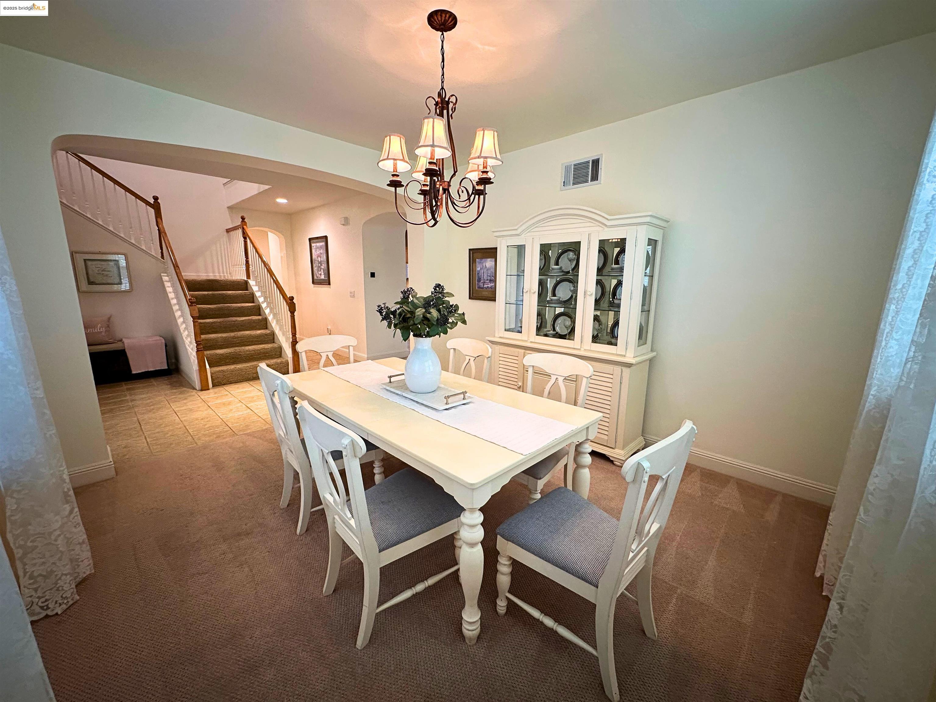 Detail Gallery Image 10 of 52 For 1327 Remington Ct, Tracy,  CA 95377 - 5 Beds | 4 Baths