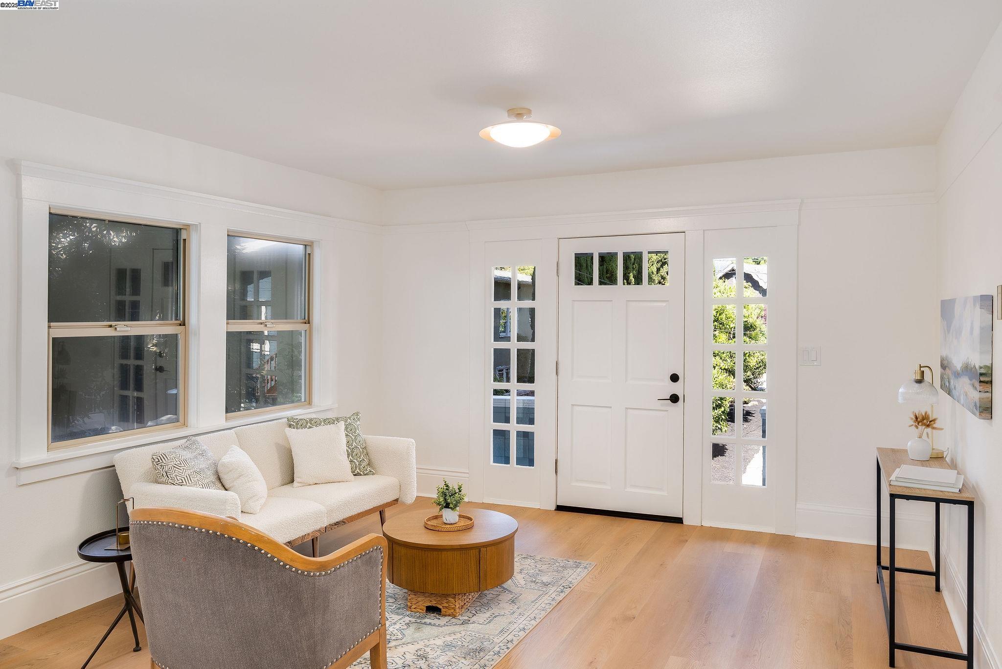 Detail Gallery Image 27 of 47 For 5731 Hermann St, Oakland,  CA 94609 - 4 Beds | 2 Baths