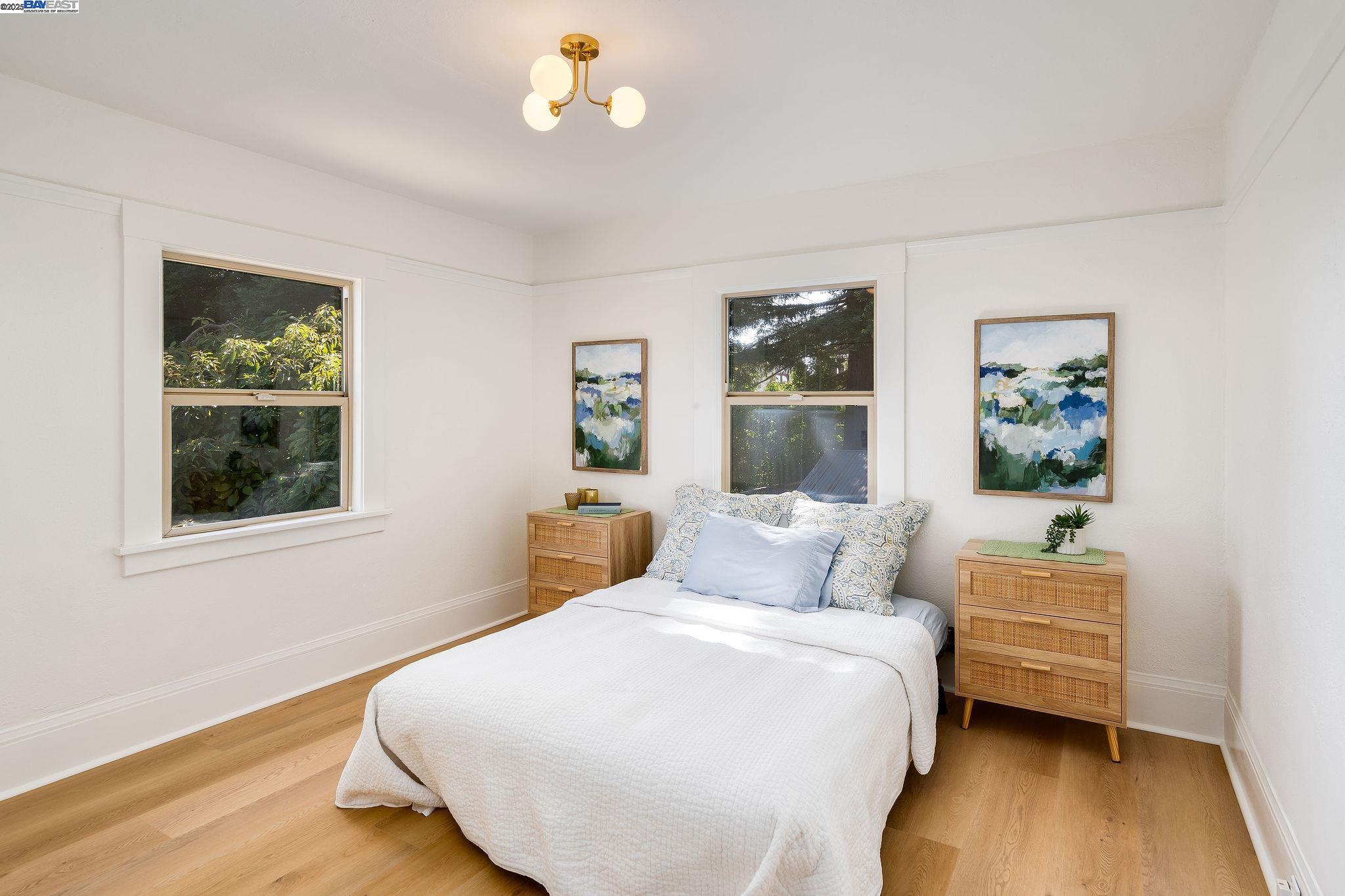 Detail Gallery Image 36 of 47 For 5731 Hermann St, Oakland,  CA 94609 - 4 Beds | 2 Baths