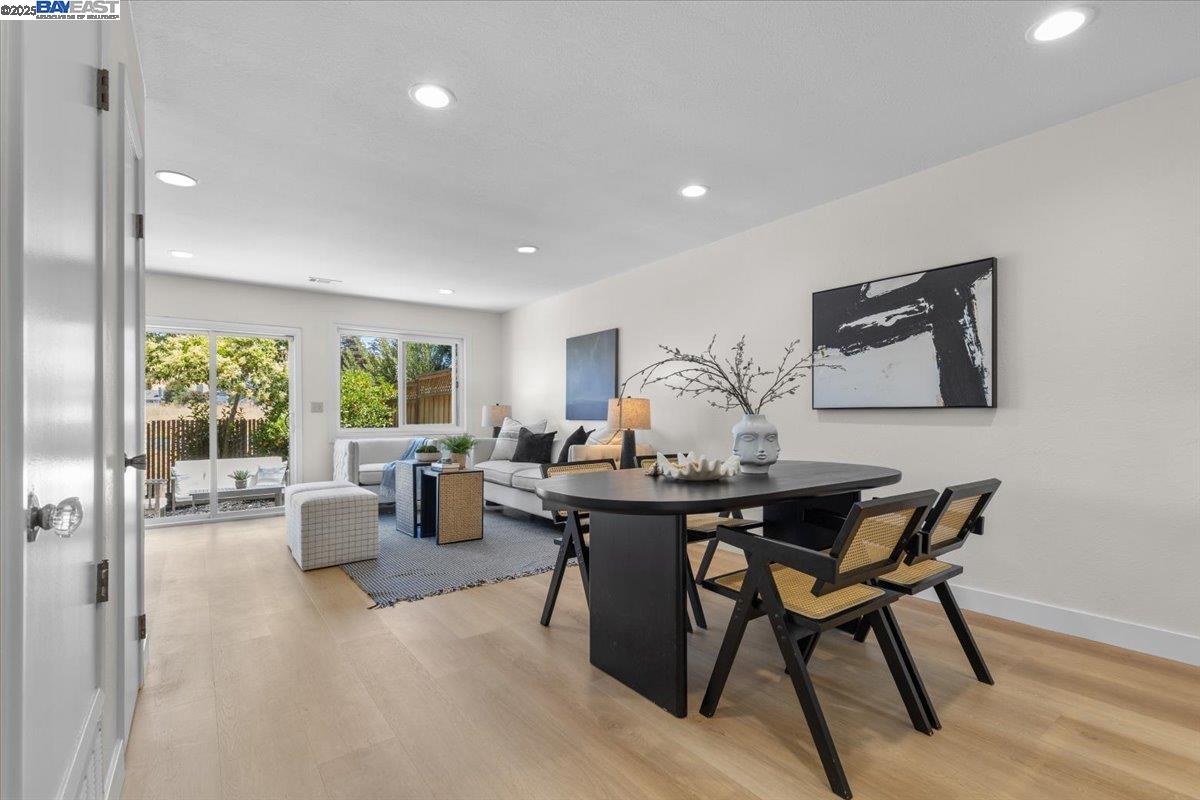 Detail Gallery Image 21 of 51 For 8351 Mulberry Pl, Dublin,  CA 94568 - 4 Beds | 2/1 Baths