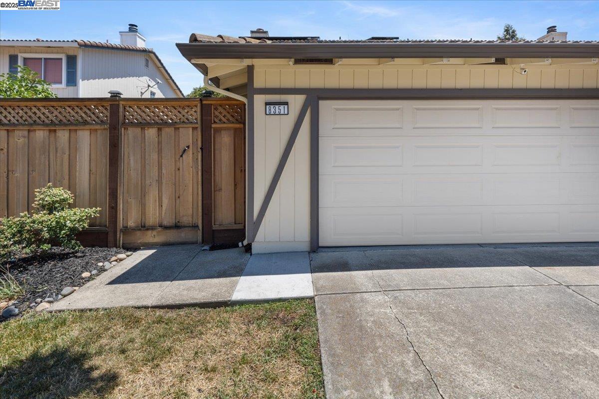 Detail Gallery Image 49 of 51 For 8351 Mulberry Pl, Dublin,  CA 94568 - 4 Beds | 2/1 Baths