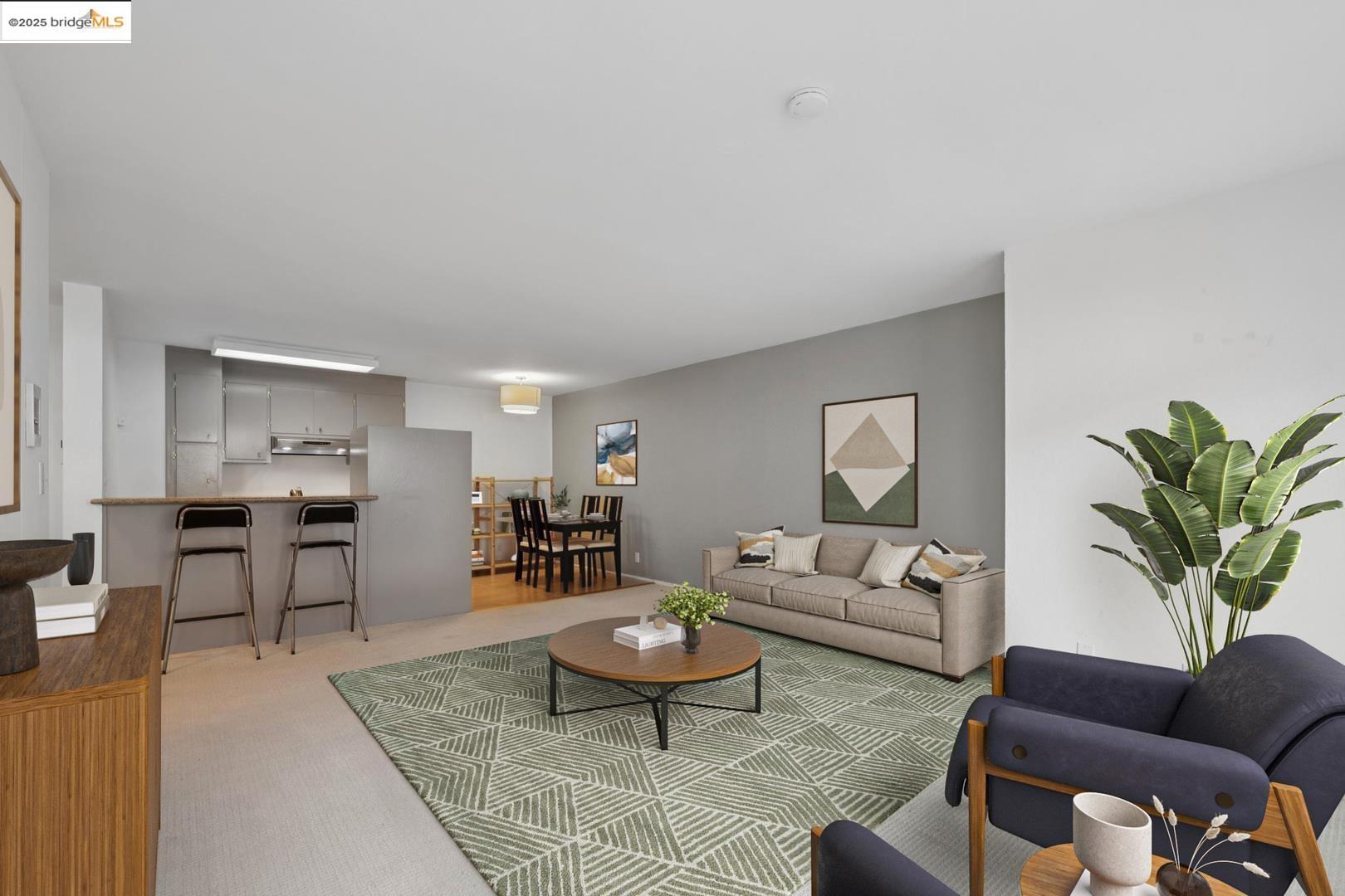 MLS: 41104351 Condo For Sale