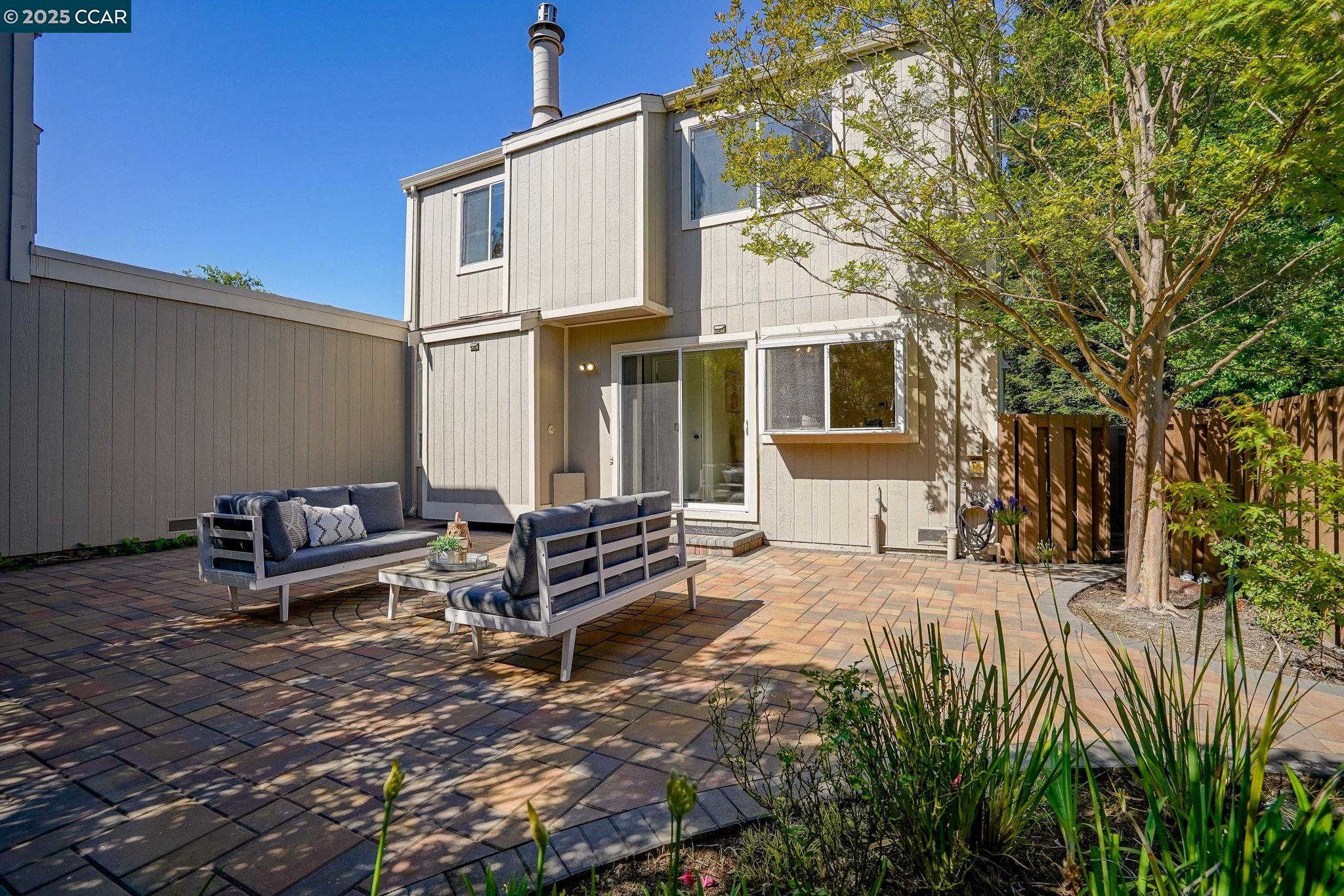 Photo #22: 41104352 Listing: Photo #22