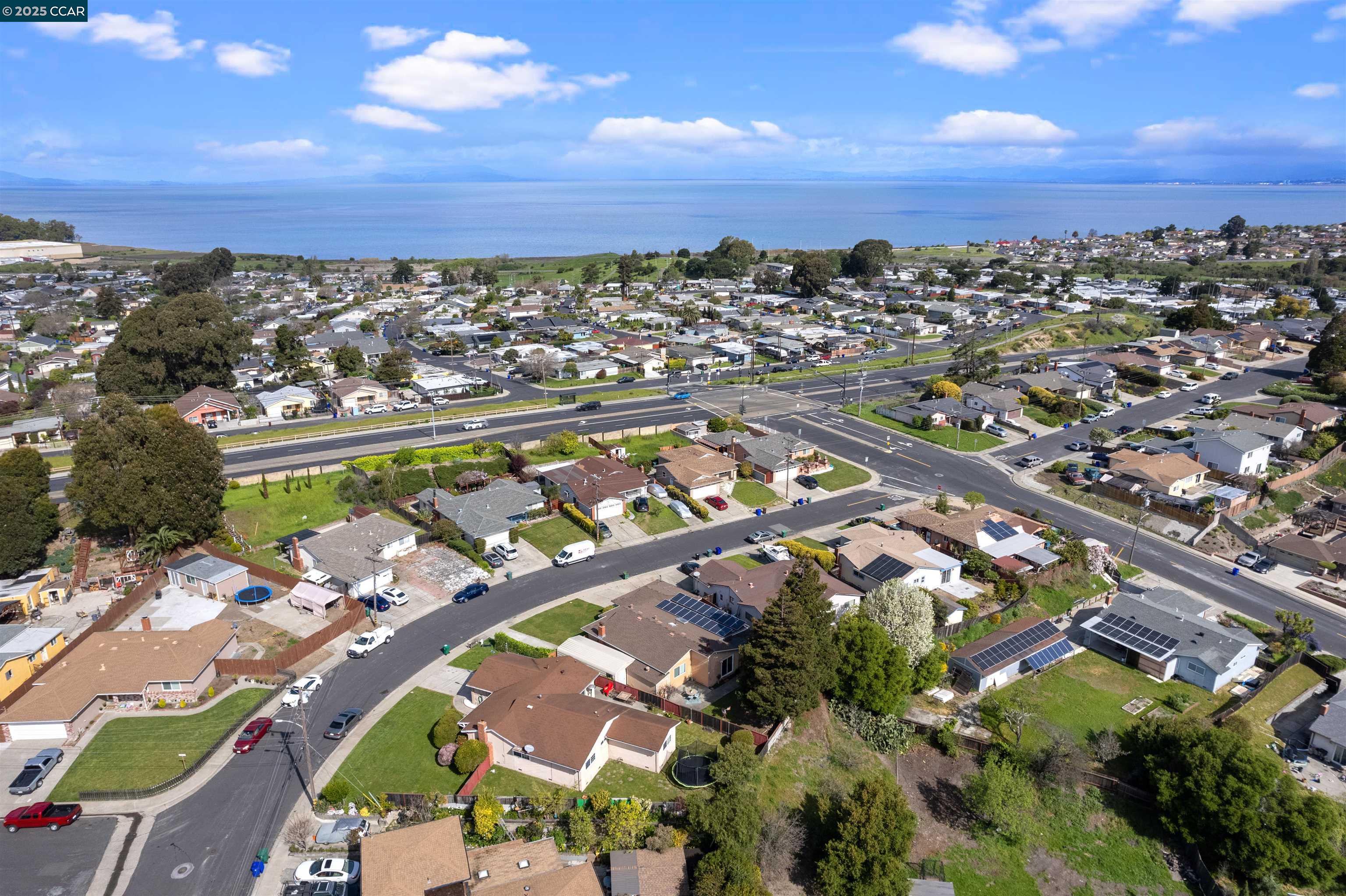 Detail Gallery Image 23 of 29 For 2715 Sargent Ave, San Pablo,  CA 94806 - 3 Beds | 2 Baths