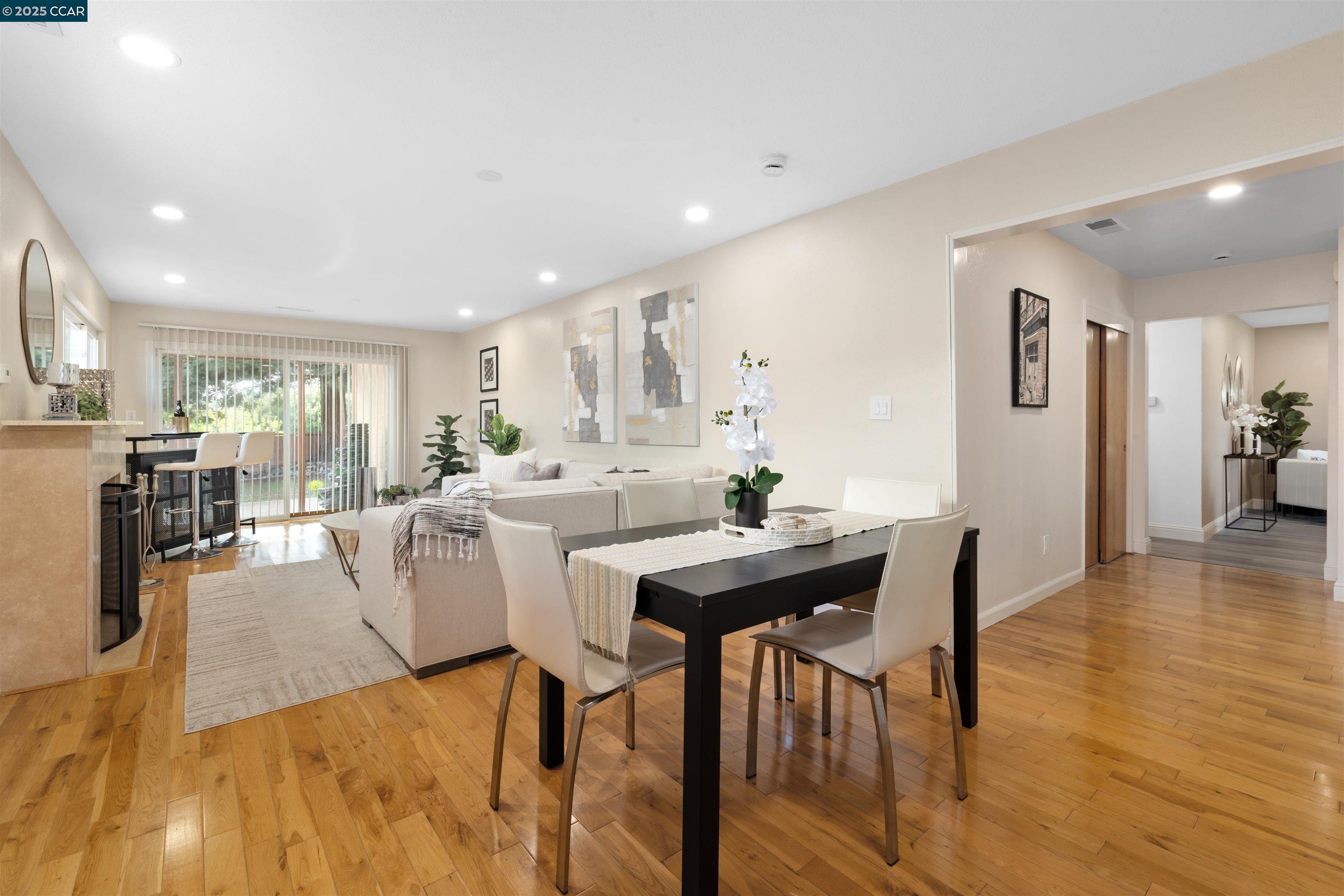 Detail Gallery Image 6 of 29 For 2715 Sargent Ave, San Pablo,  CA 94806 - 3 Beds | 2 Baths