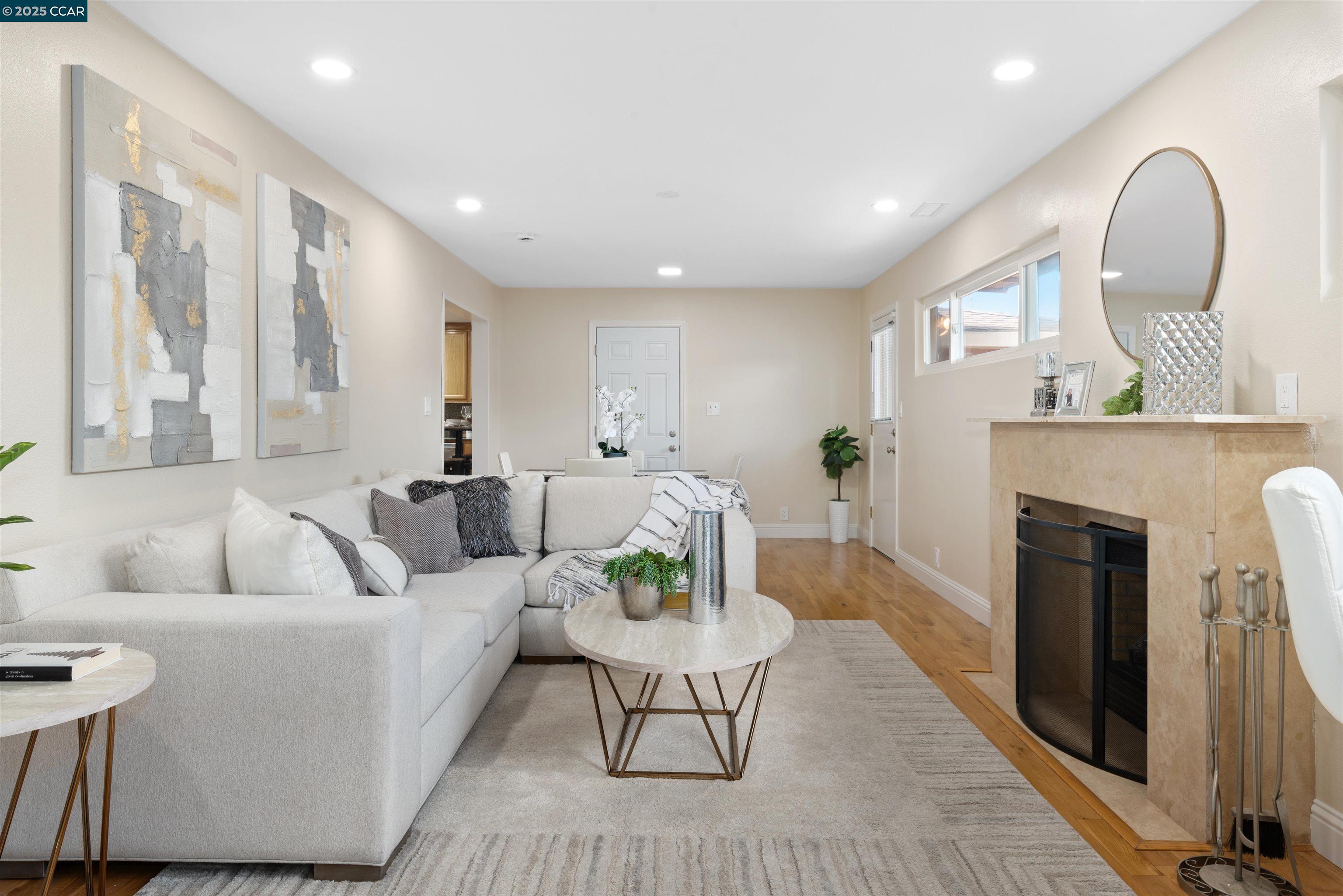 Detail Gallery Image 9 of 29 For 2715 Sargent Ave, San Pablo,  CA 94806 - 3 Beds | 2 Baths