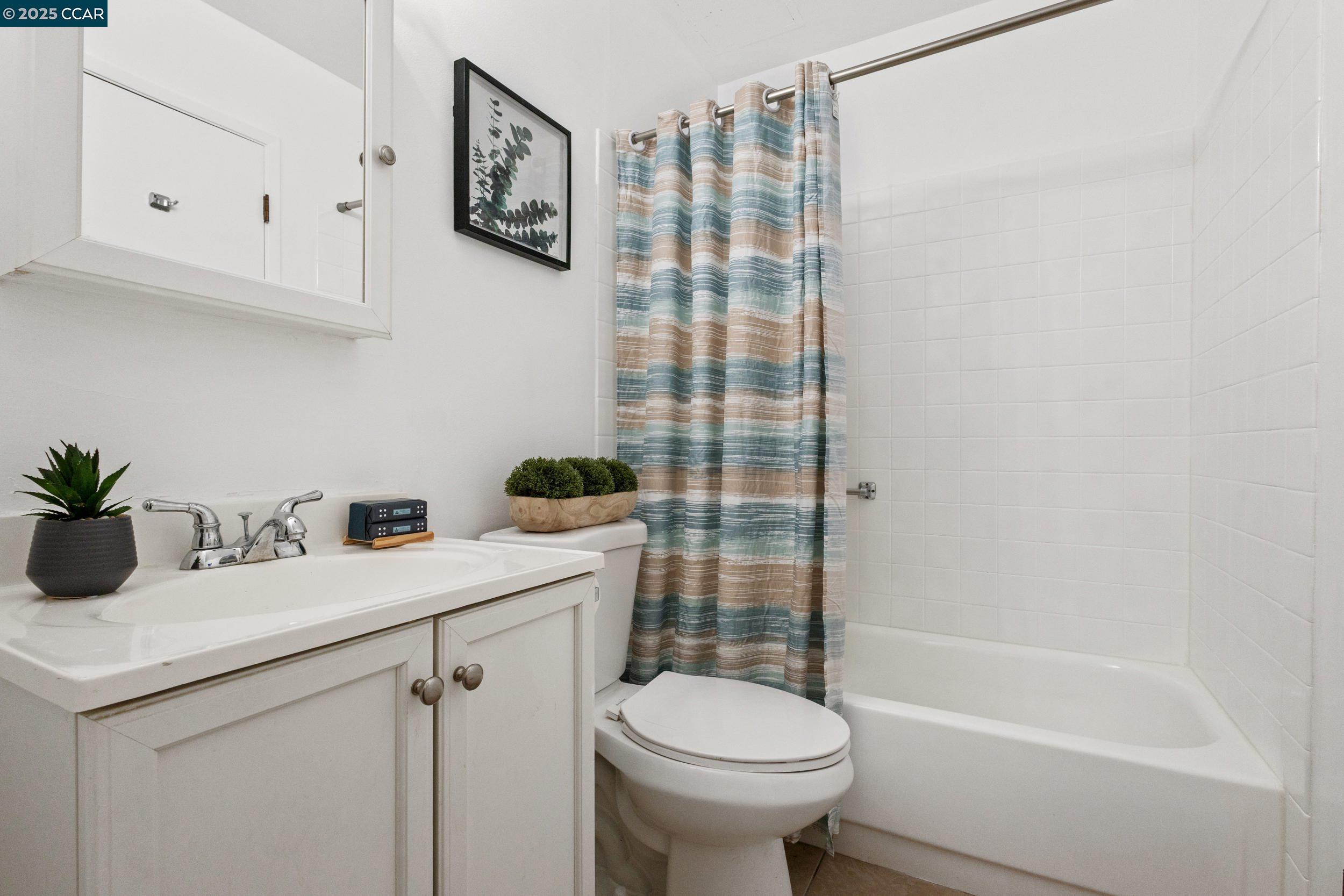 Photo #9: 41104356 Listing: Photo #9