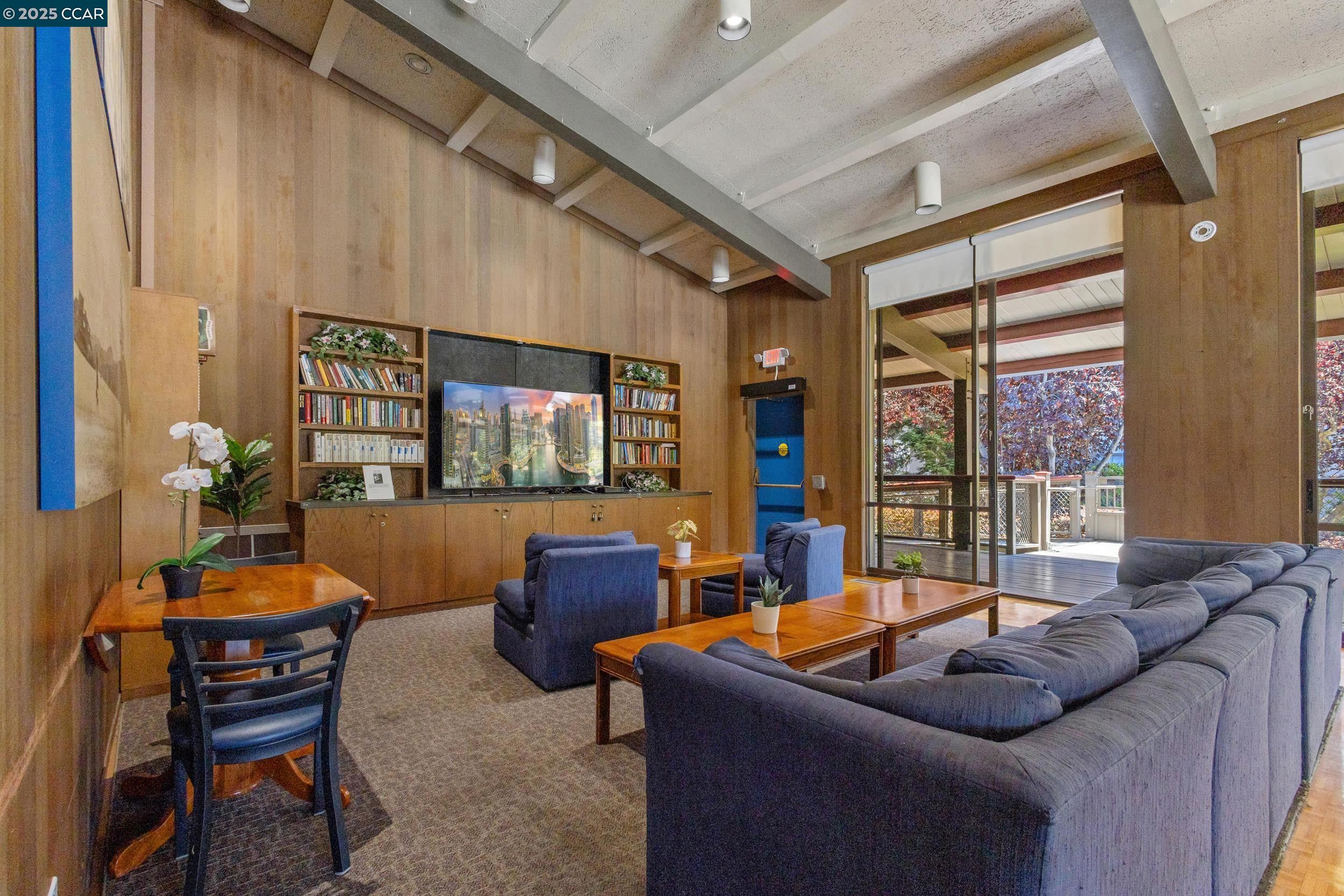Photo #12: 41104356 Listing: Photo #12