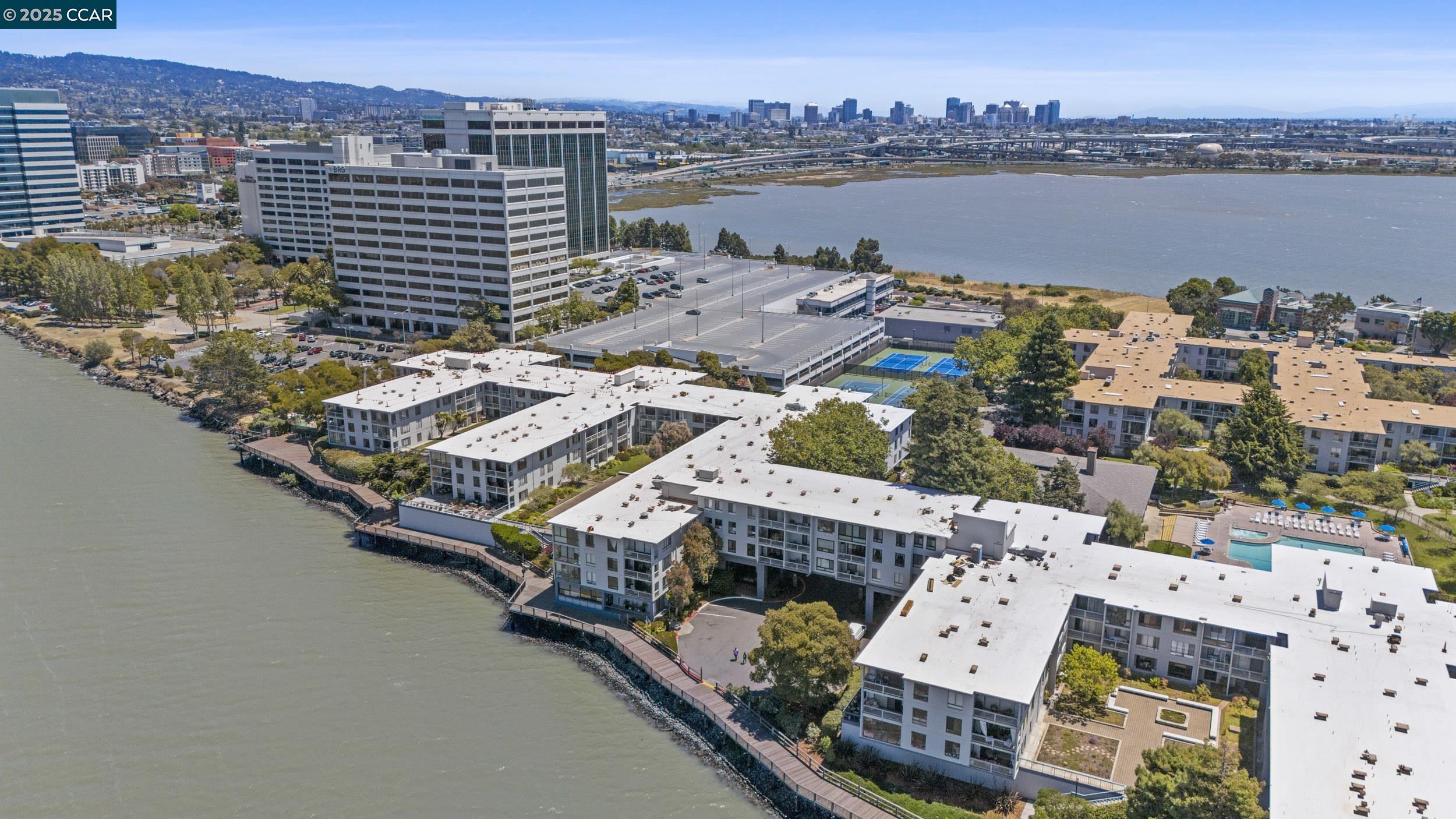 Detail Gallery Image 18 of 32 For 6 Captain Dr #E241,  Emeryville,  CA 94608 - 0 Beds | 1 Baths