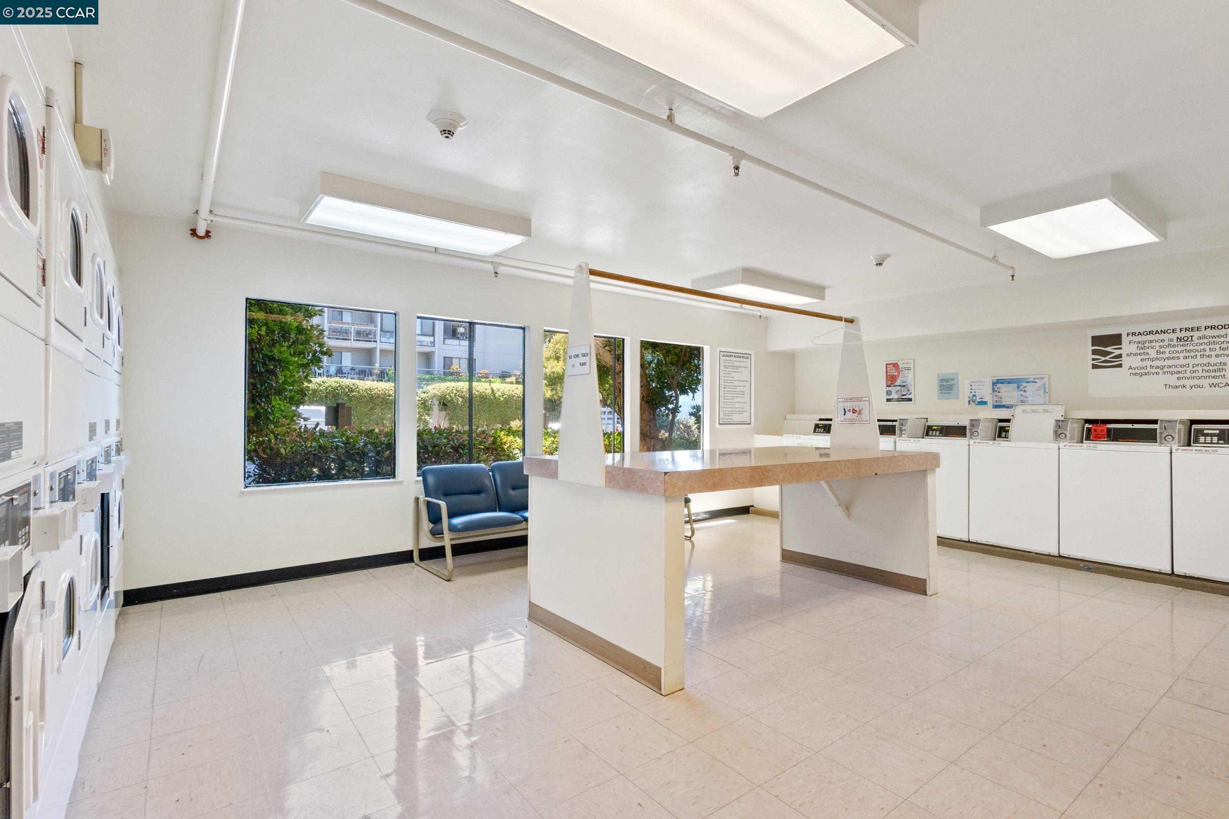 Photo #15: 41104356 Listing: Photo #15