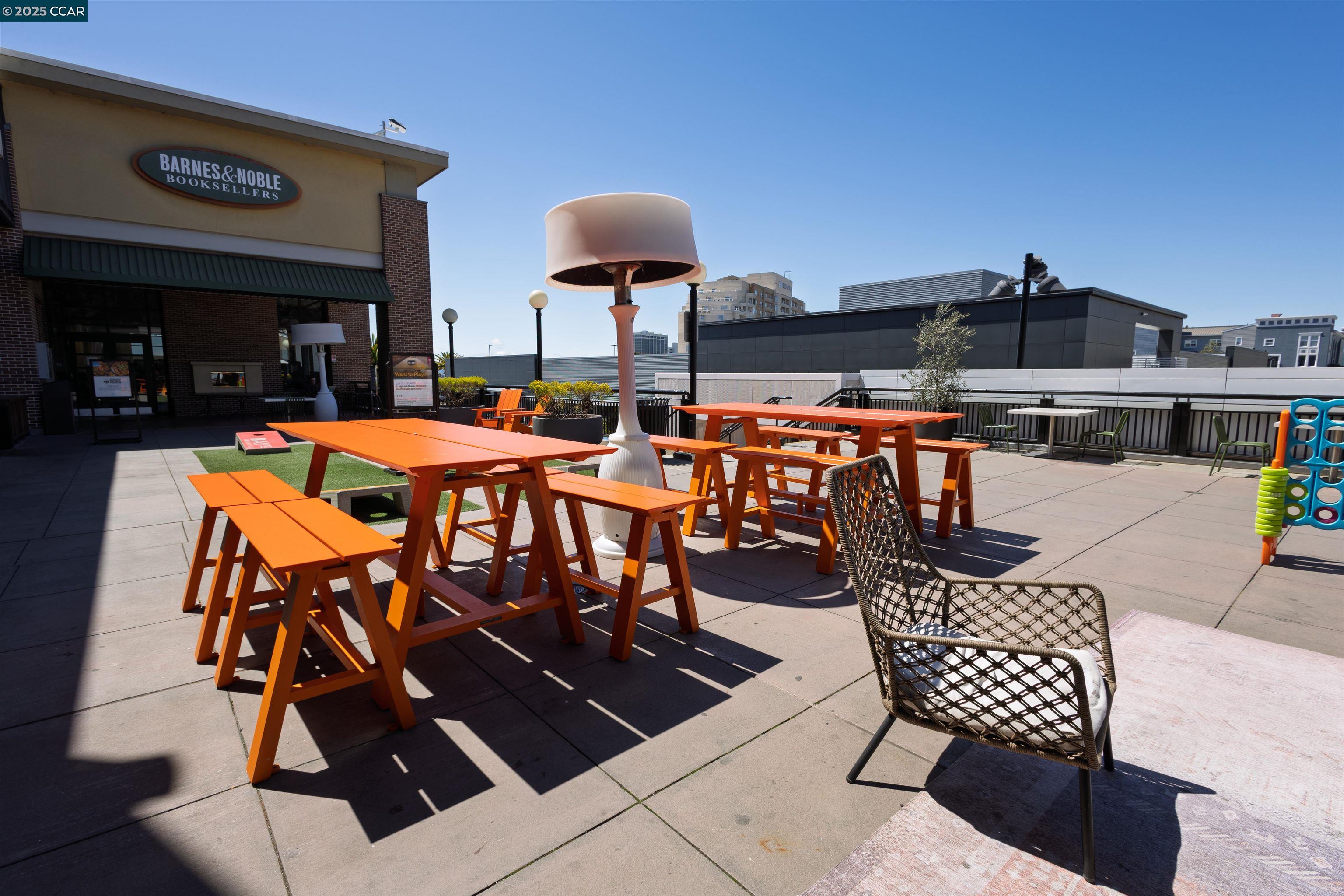 Detail Gallery Image 25 of 32 For 6 Captain Dr #E241,  Emeryville,  CA 94608 - 0 Beds | 1 Baths