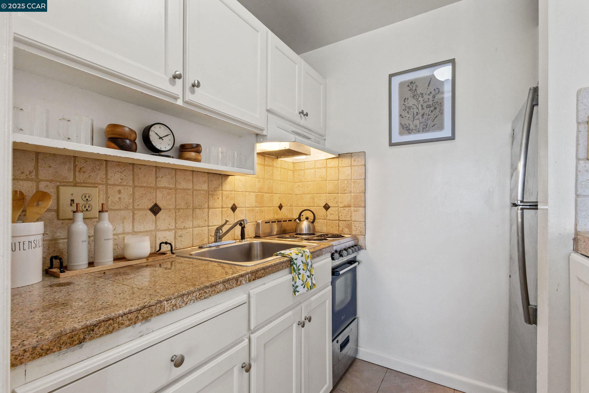 Photo #8: 41104356 Listing: Photo #8