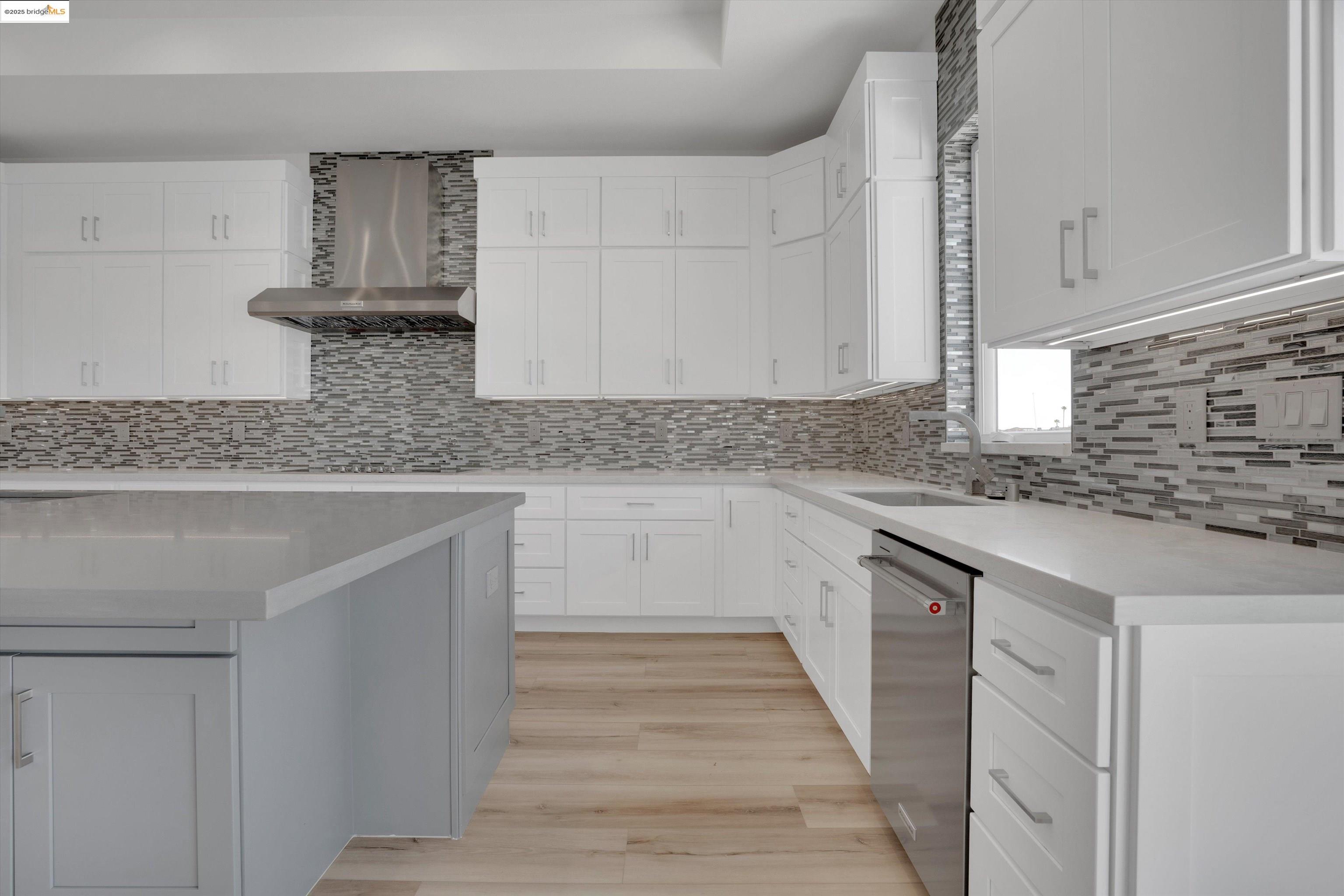 Detail Gallery Image 28 of 42 For 5590 Starboard Dr, Discovery Bay,  CA 94505 - 4 Beds | 4/1 Baths