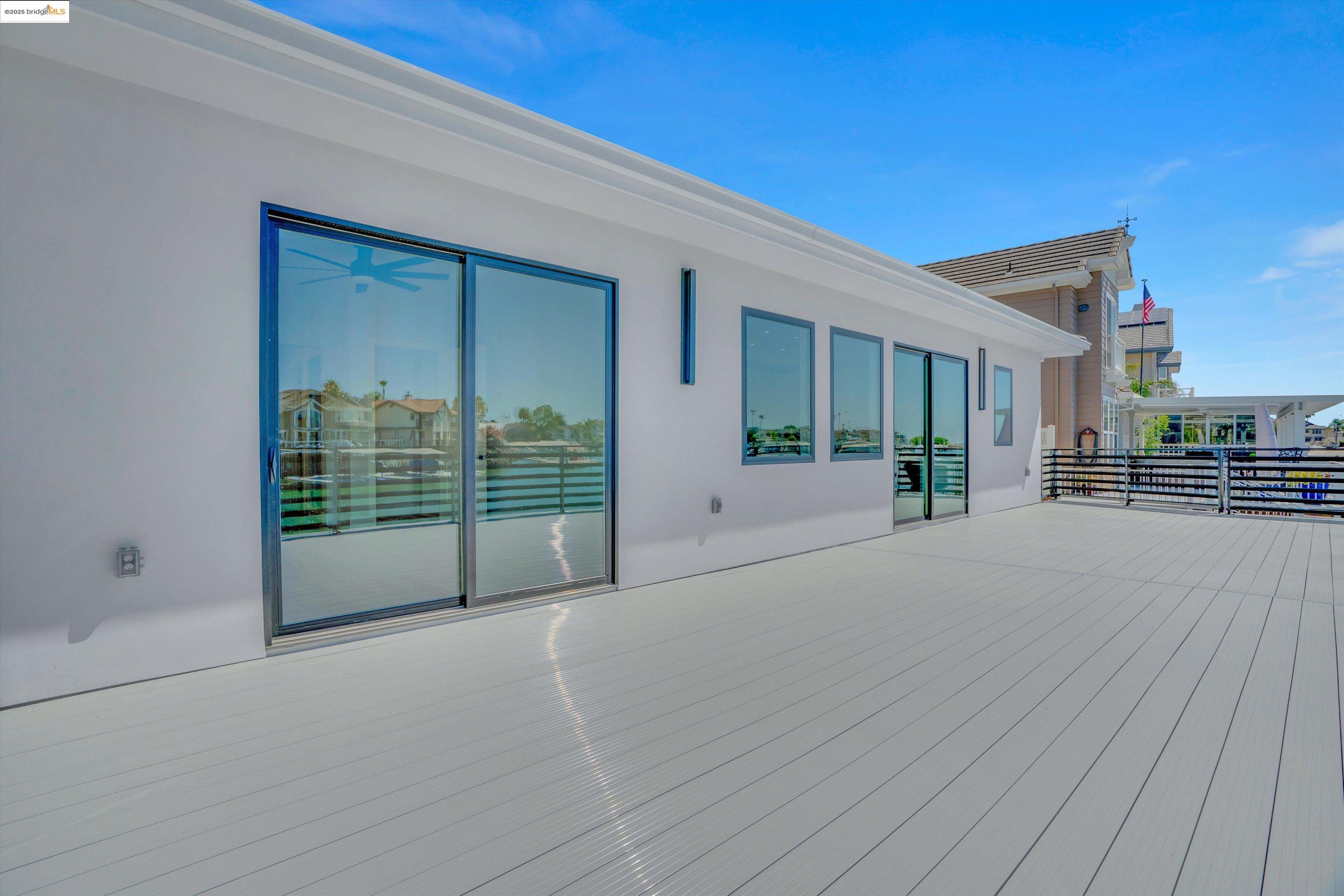 Detail Gallery Image 32 of 42 For 5590 Starboard Dr, Discovery Bay,  CA 94505 - 4 Beds | 4/1 Baths