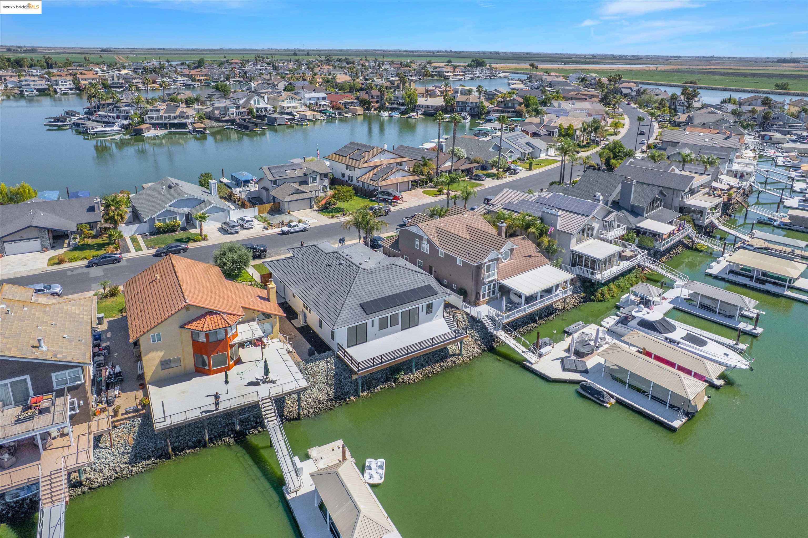 Detail Gallery Image 38 of 42 For 5590 Starboard Dr, Discovery Bay,  CA 94505 - 4 Beds | 4/1 Baths